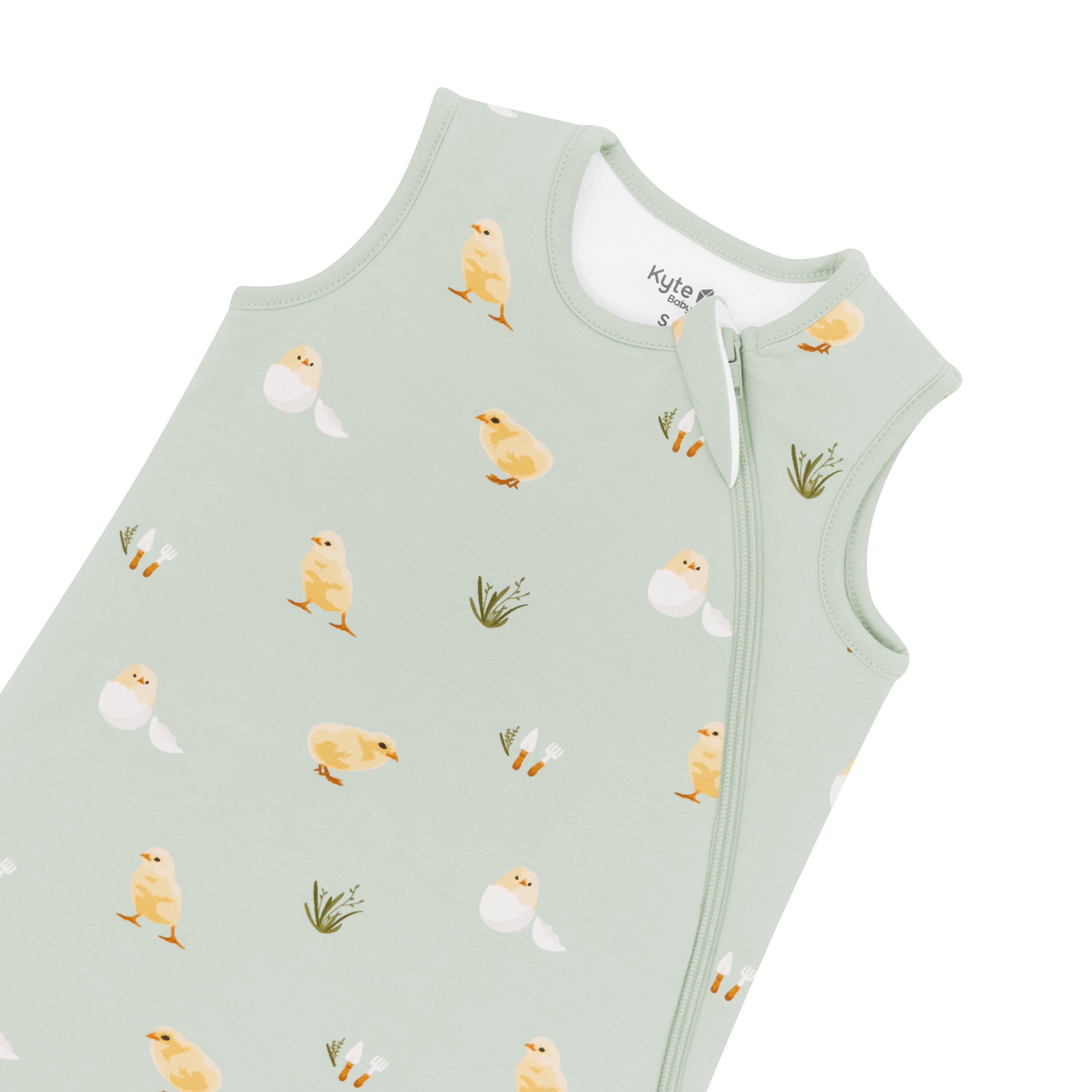 Sipper garage on Sleep Bag in Aloe Chick 1.0
