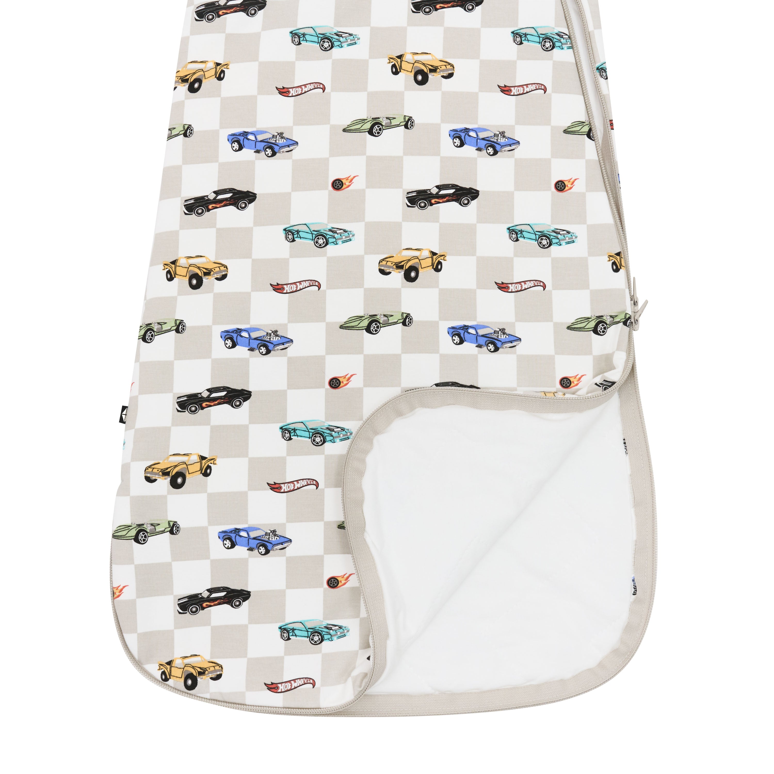 Double zipper on Hot Wheels Sleep Bag in Fast and Fierce 1.0