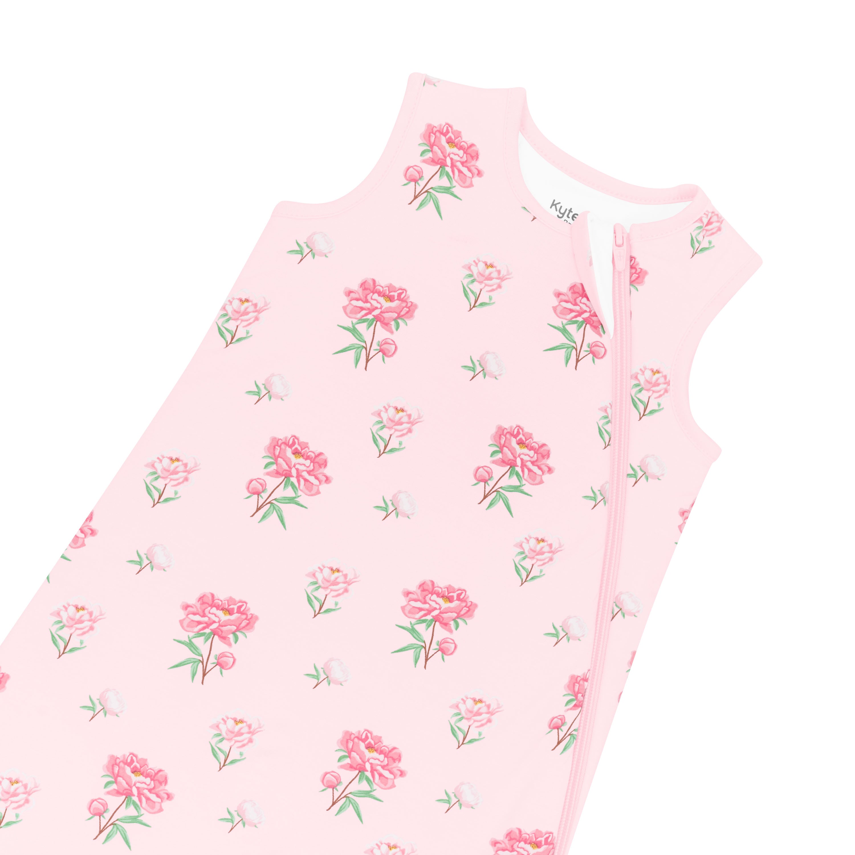 Zipper garage shown on the Sleep Bag in Sakura Peony