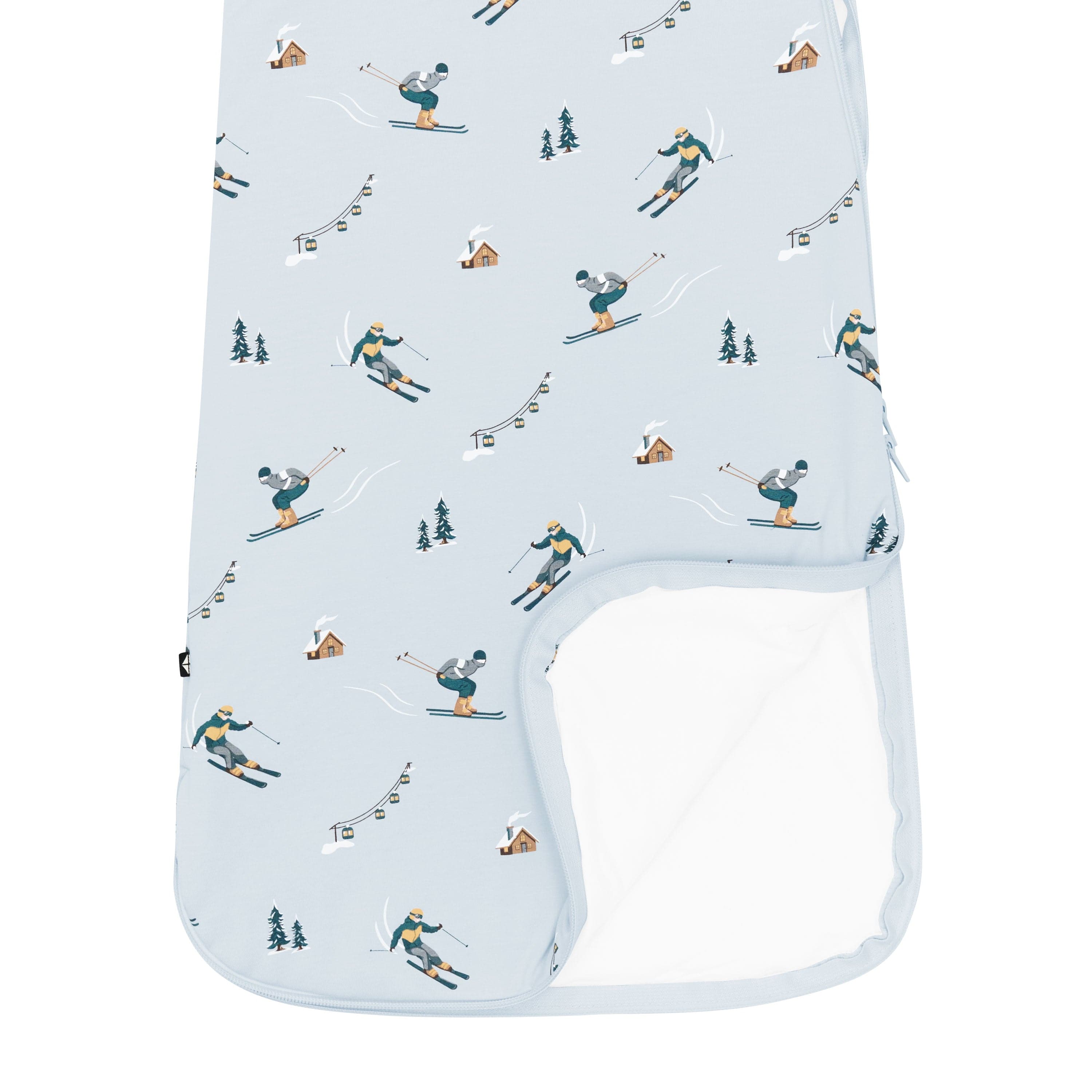 Double zipper shown on the Sleep Bag in Ski 1.0