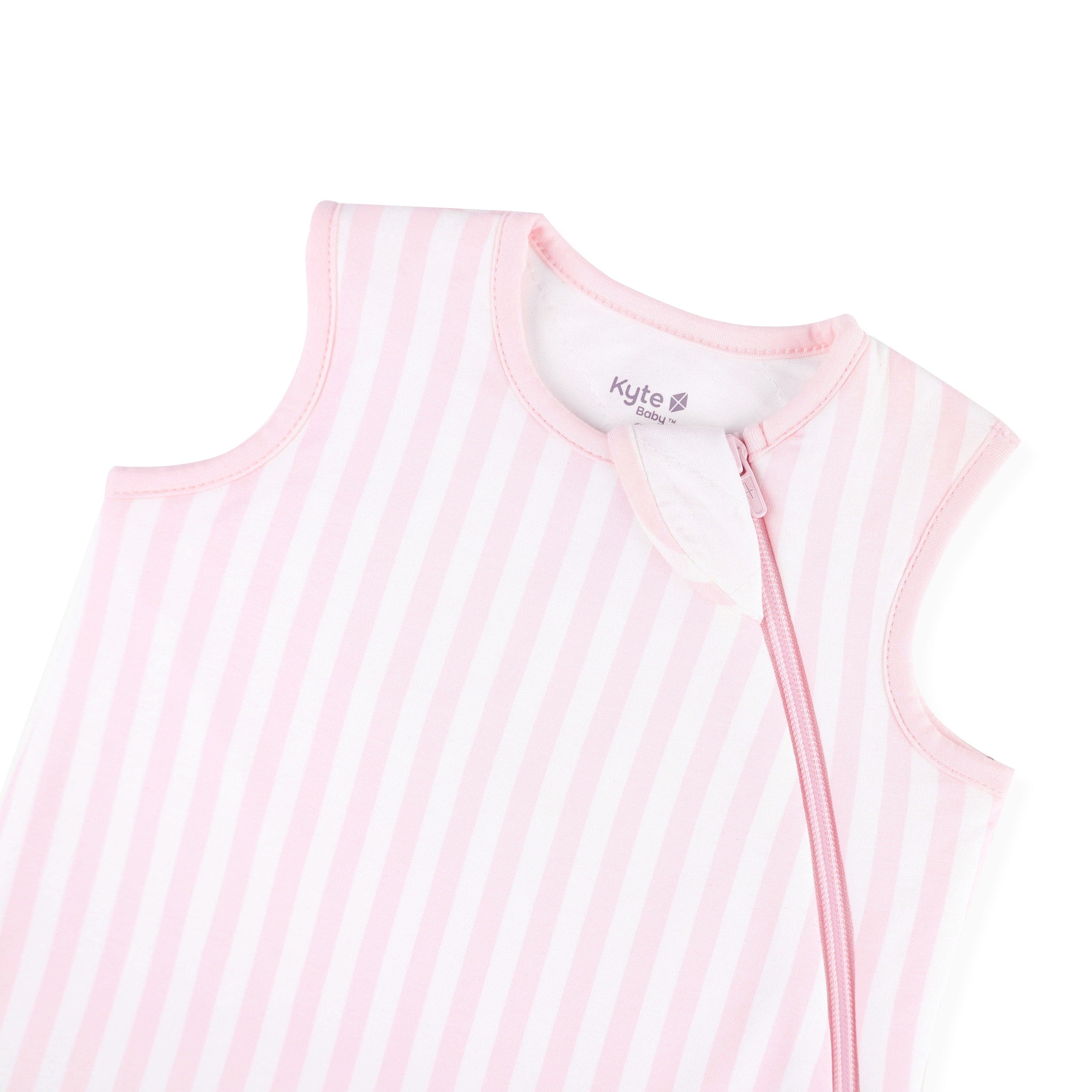 Close up of the zipper garage shown on the Sleep Bag in Small Sakura Stripe 1.0