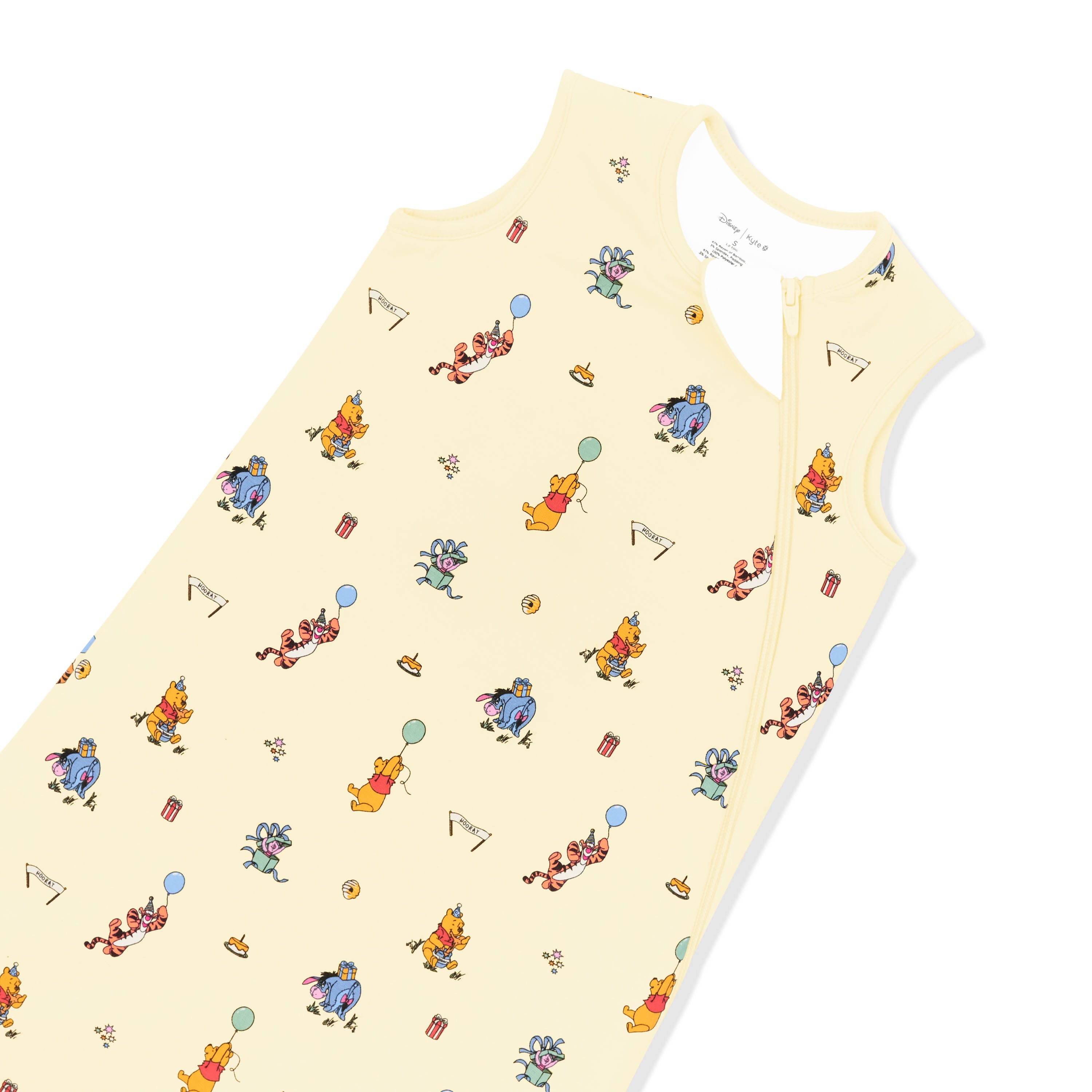 Close up of zipper garage and top zipper on the Sleep Bag in Winnie the Pooh Celebration 1.0