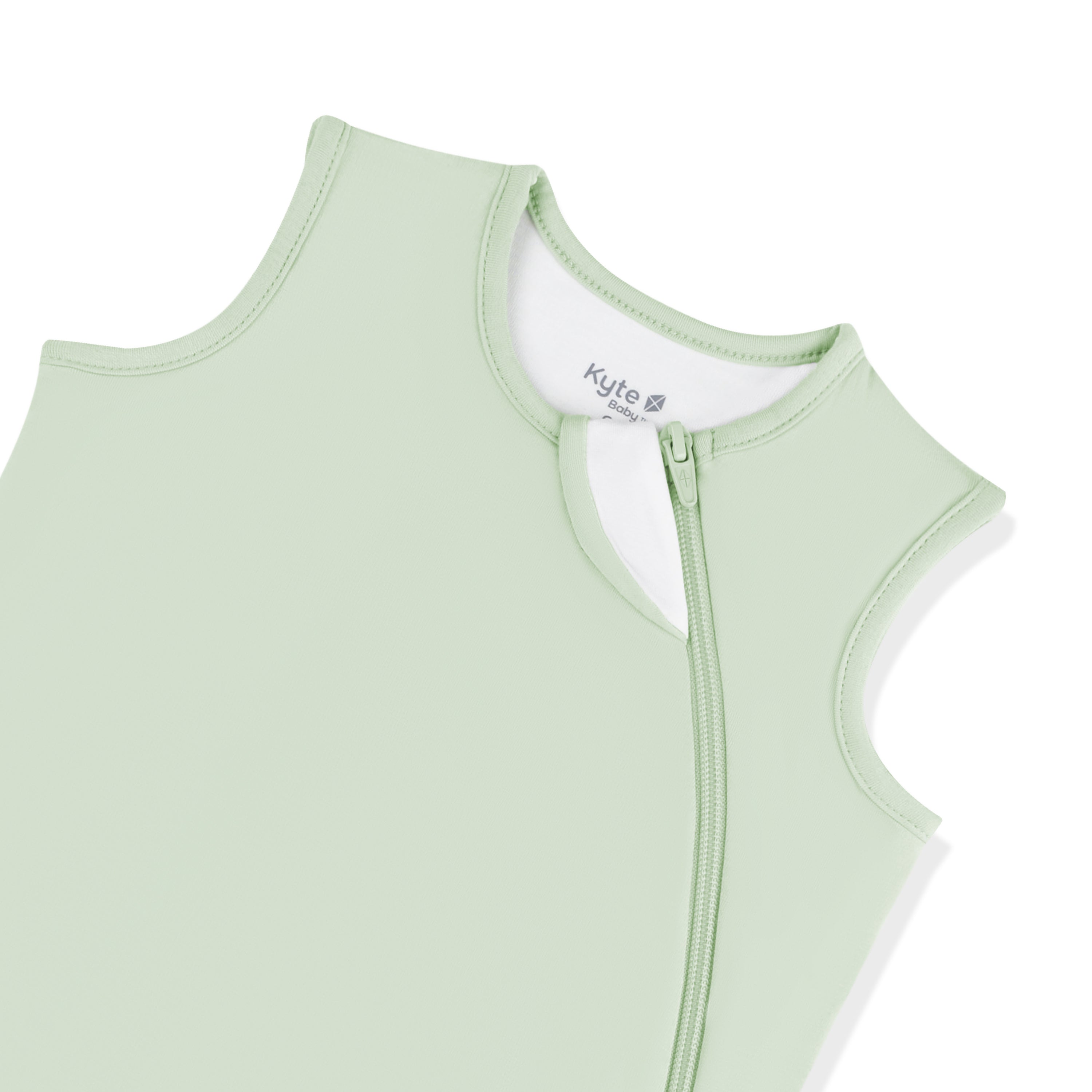 Zipper garage and top zipper shown on the Sleep Bag in Basil 0.5