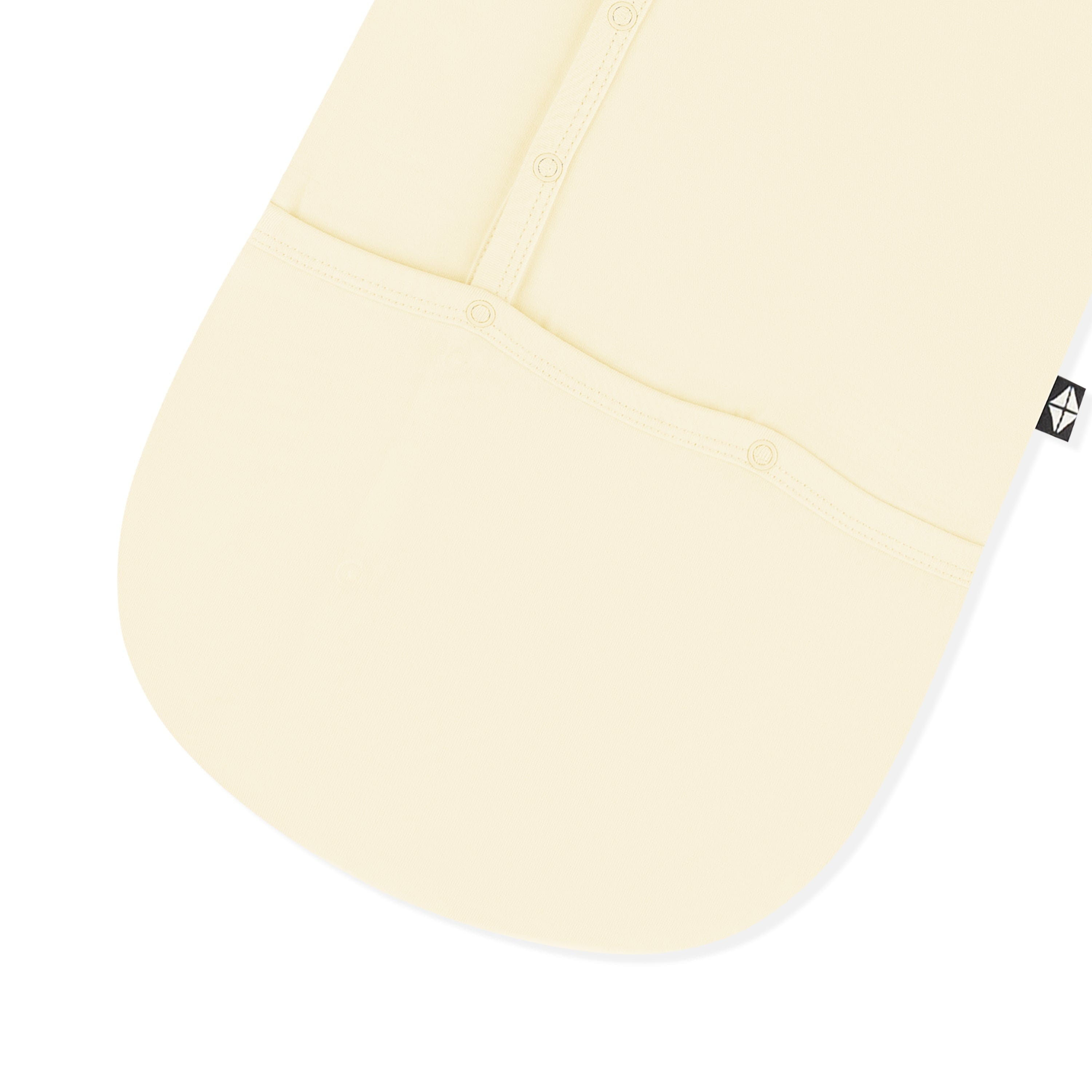 Snaps shown on the bottom of the Bundler in Chamomile