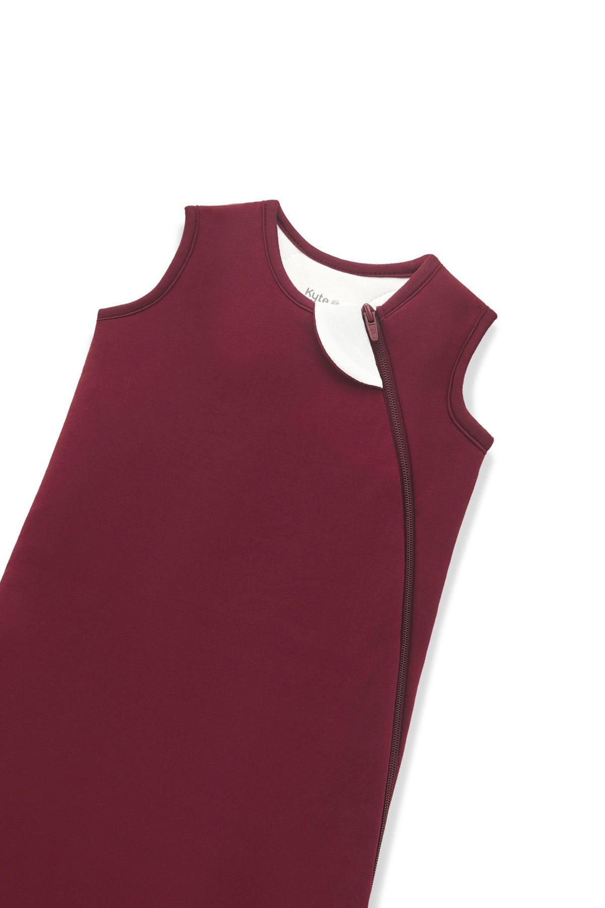 Sleep Bag in Burgundy 2.5 with zipper garage on a white background