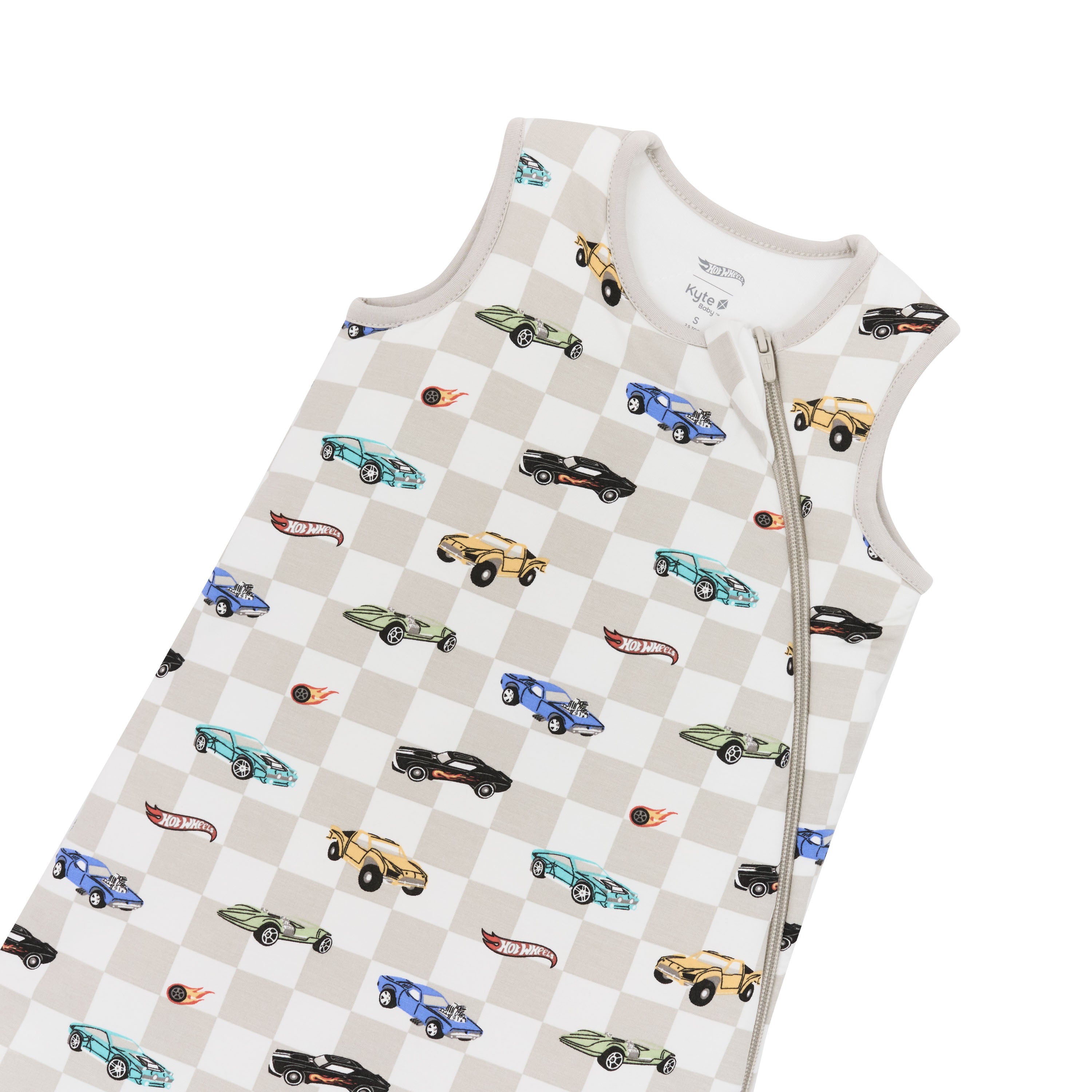 Zipper garage on Sleep Bag in Fast and Fierce 2.5 TOG