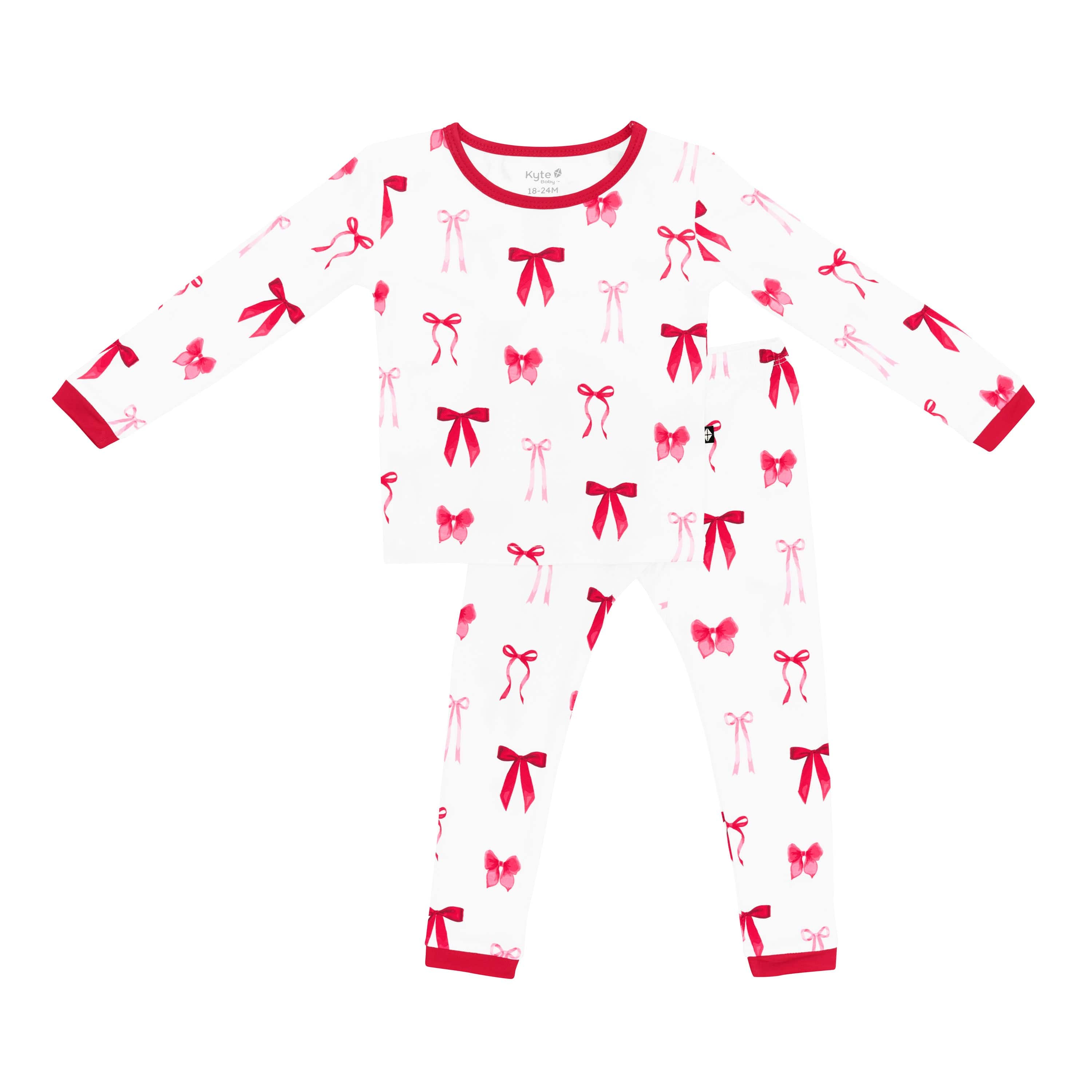 Product photo of the soft and breathable Long Sleeve Pajamas in Small Love Bow
