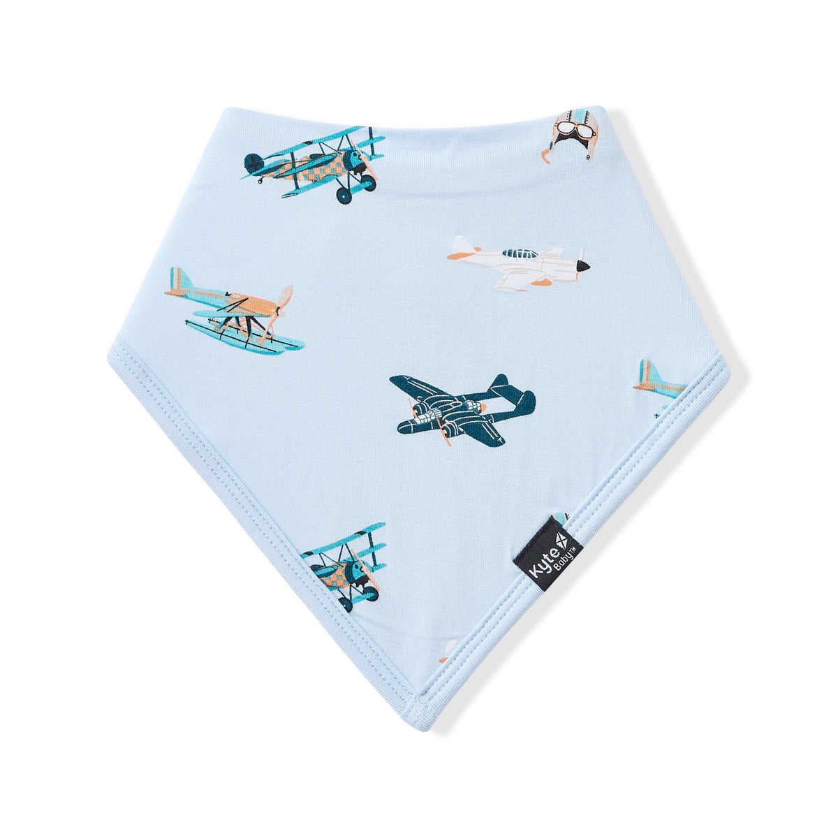 Front of the Bib in Take Off with the black kyte baby logo tag visible