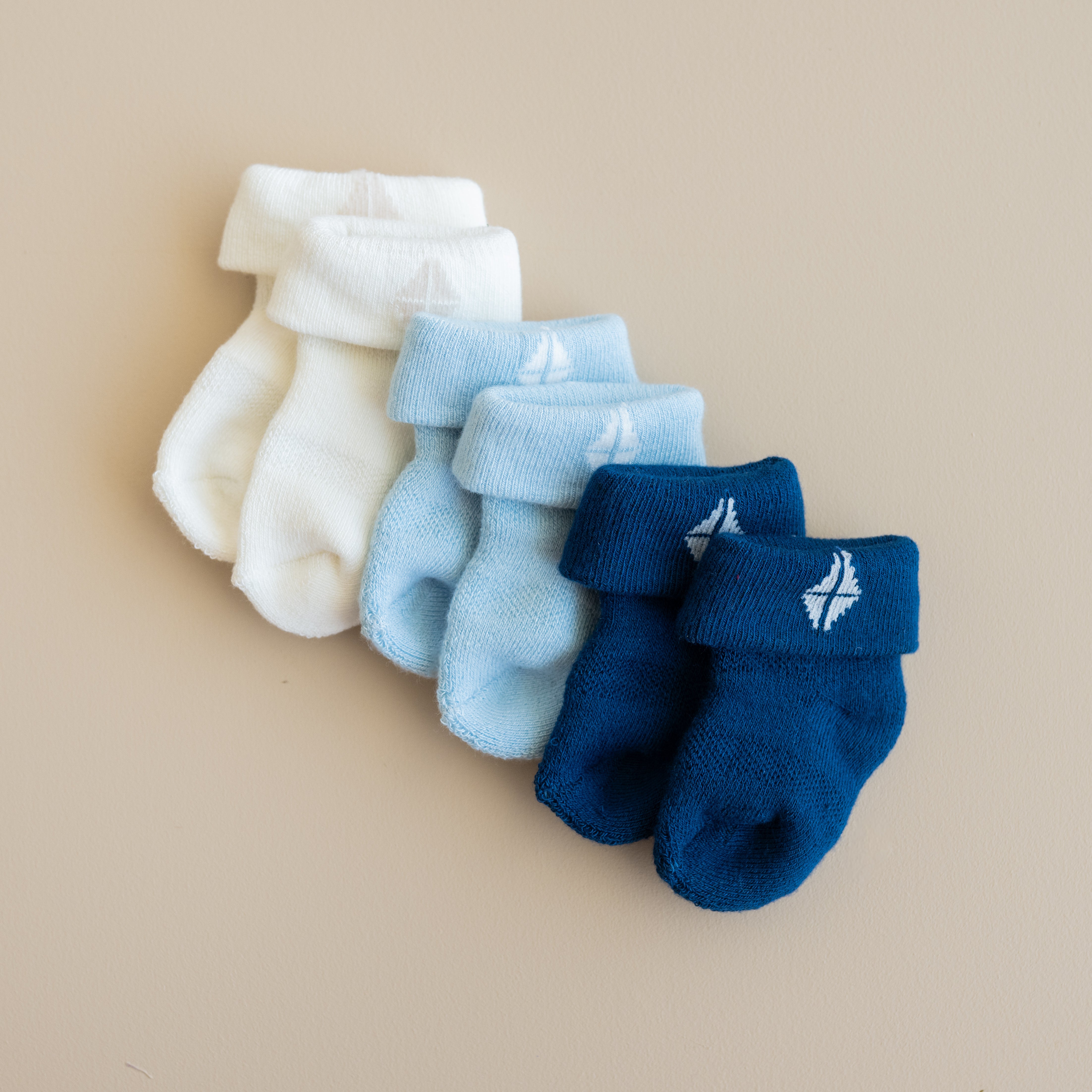 Infant 3-Pack Socks in Cool colors