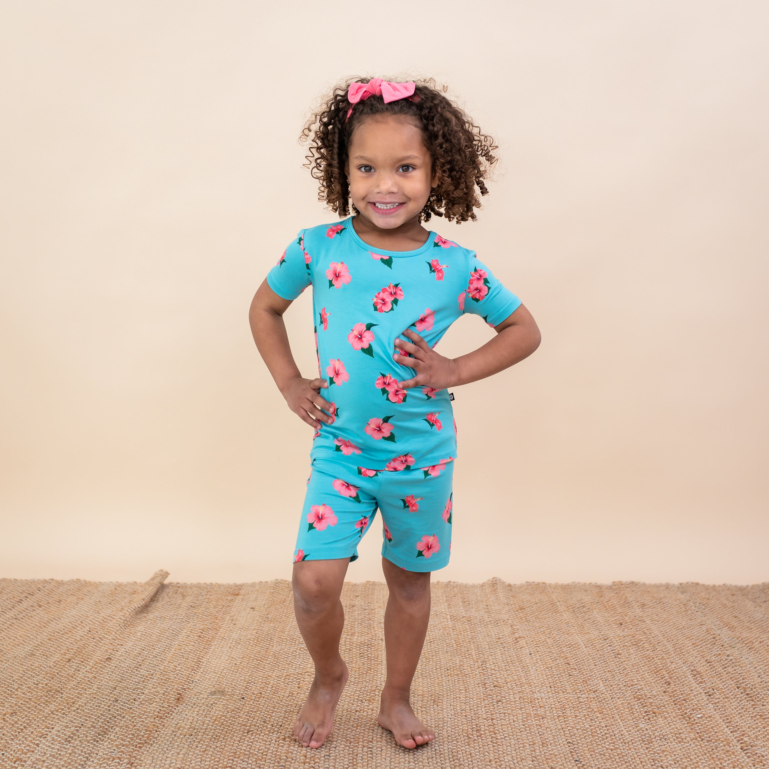 Toddler wearing Short Sleeve Pajamas in Hibiscus