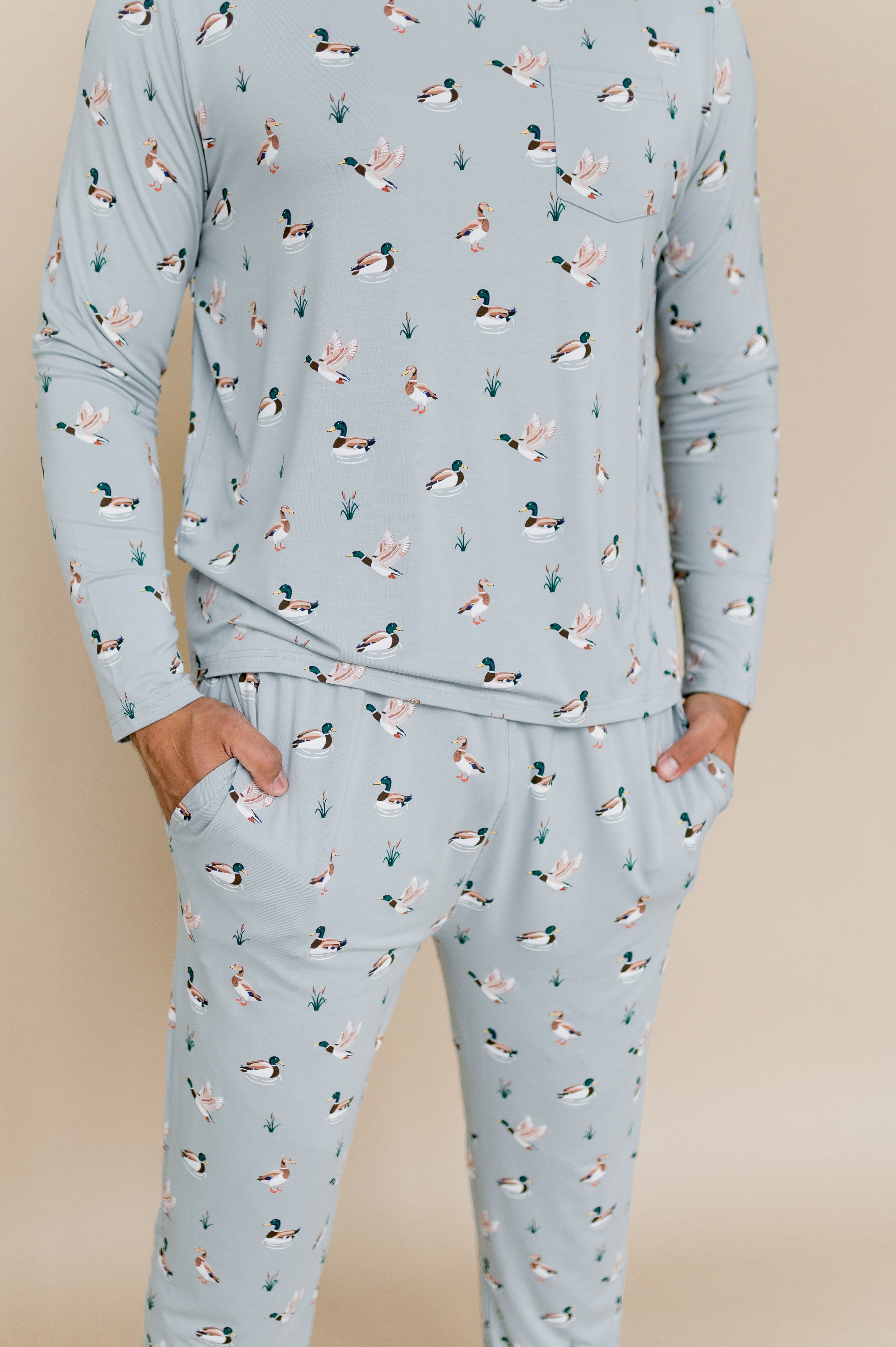 Close up of the Men's Jogger Set in Mallard Duck shown on a male model