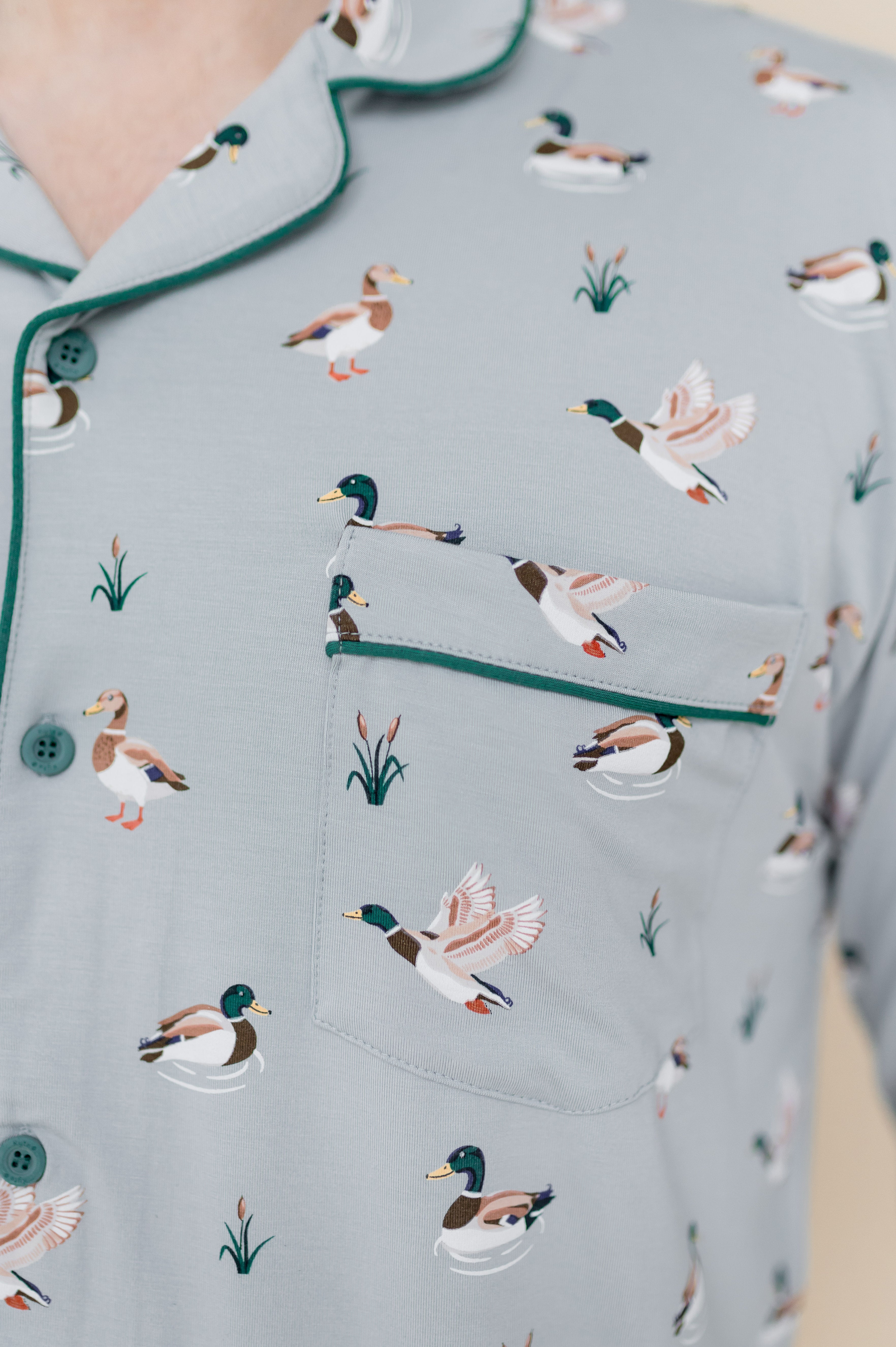 Close up of the check pocket with the dark green colored trim