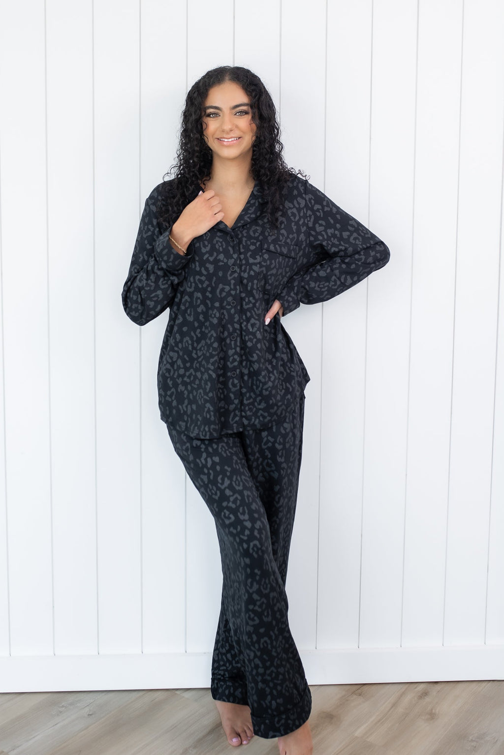Leopard Women's Long Sleeve Pajama Set with Shorts