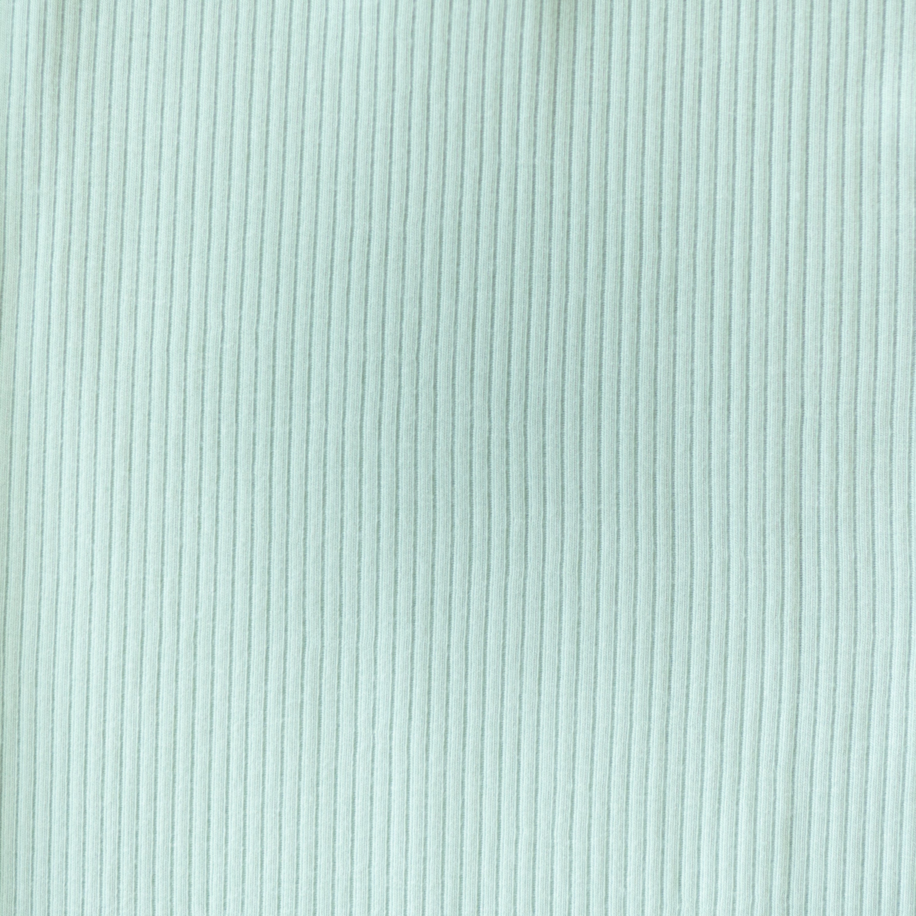close up of ribbed bamboo fabric