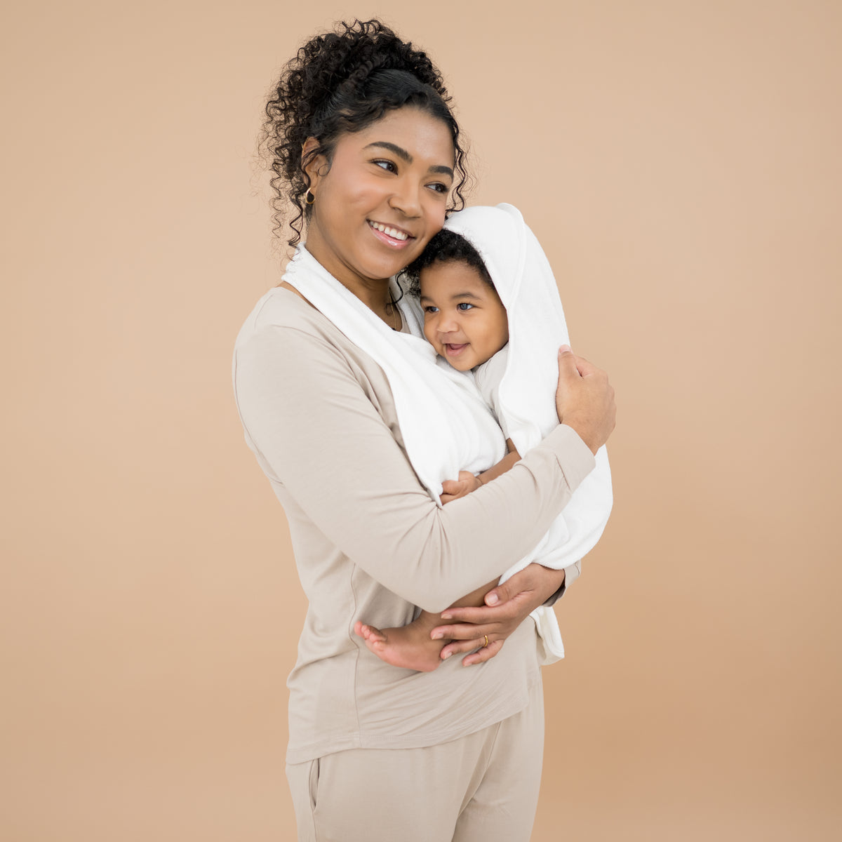 Mom and baby using Bamboo Terry Apron Bath Towel in Cloud