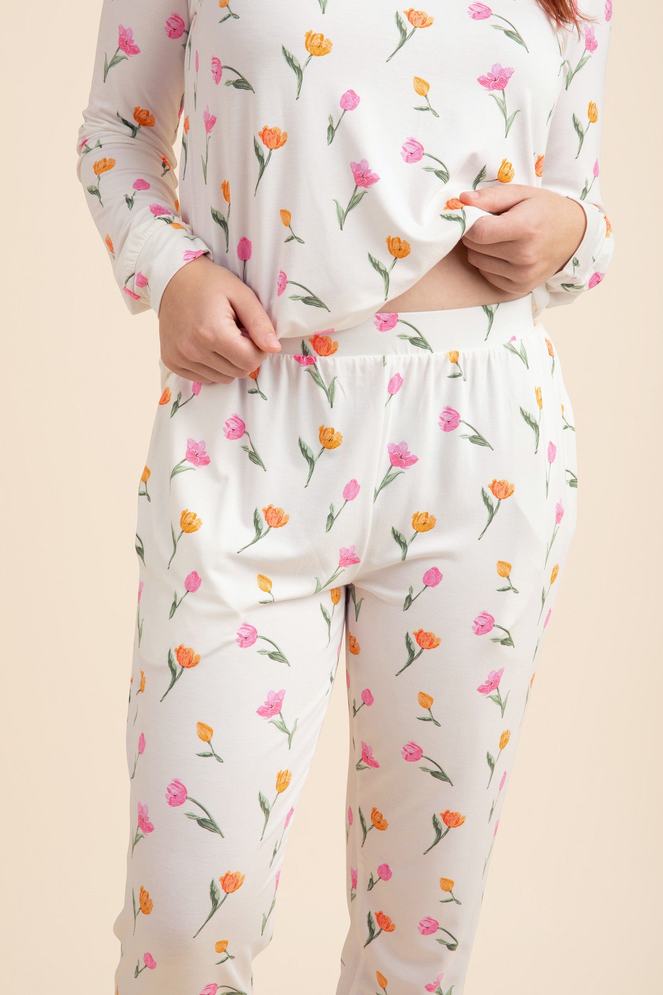 Close up of the smooth elastic waistband on the pants of the Women's Jogger Pajama Set in Tulip