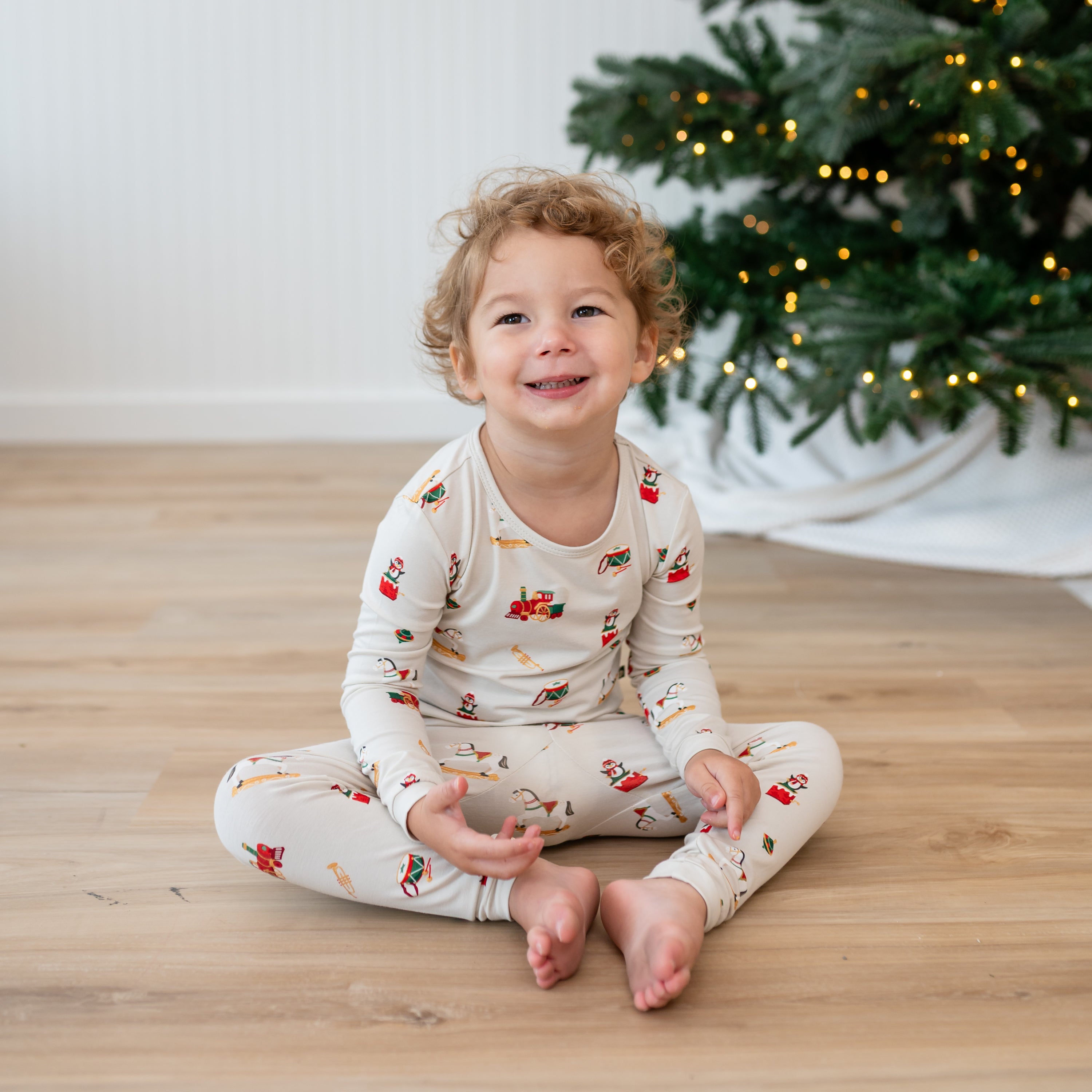 Long Sleeve Pajamas in Vintage Toys