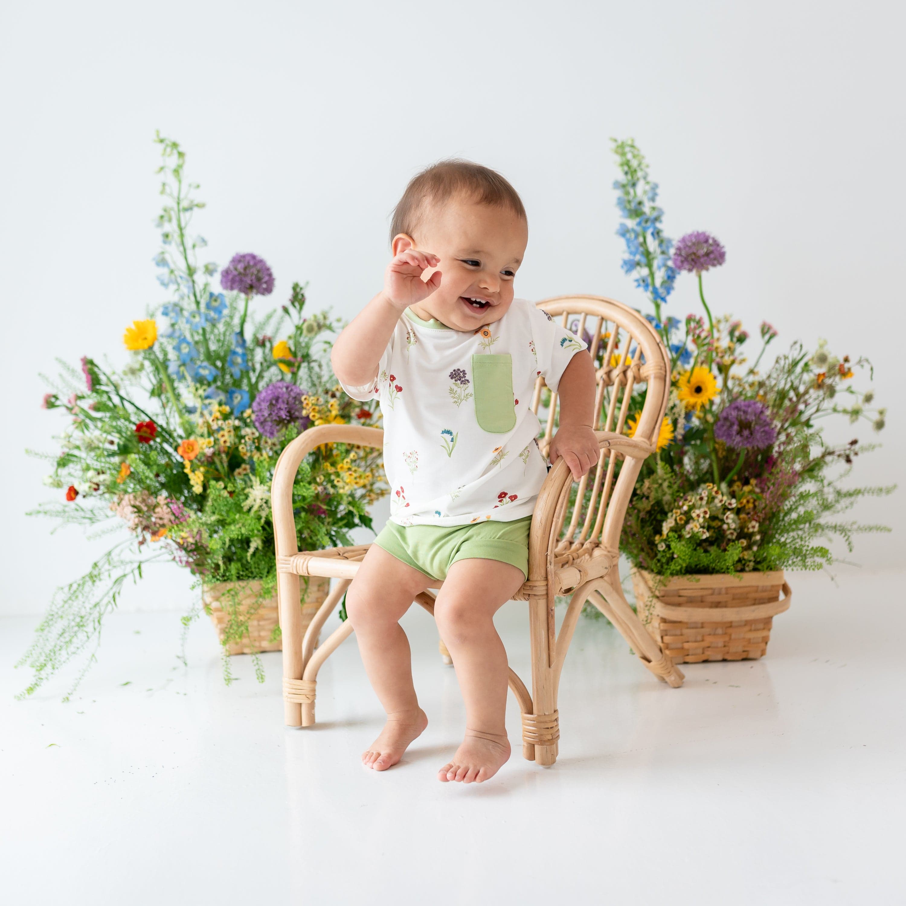 Toddler wearing Toddler Crew Neck Tee in Wildflower and Honu Bummies
