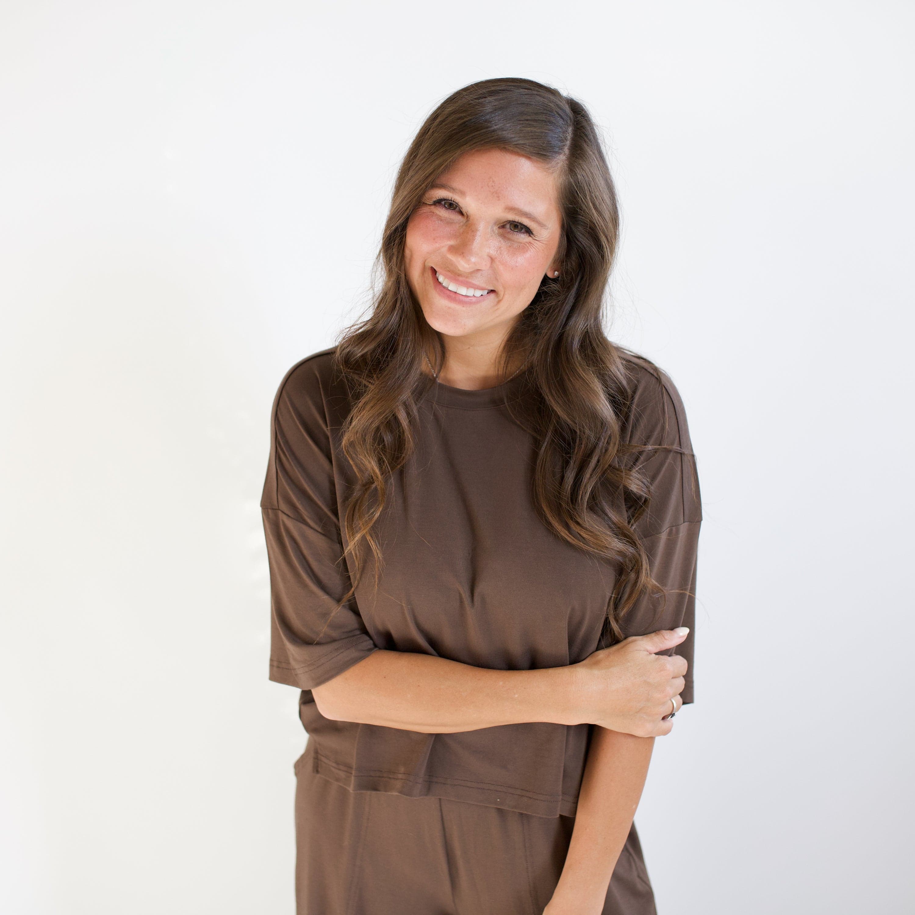 Women's Short Sleeve Tee in Espresso