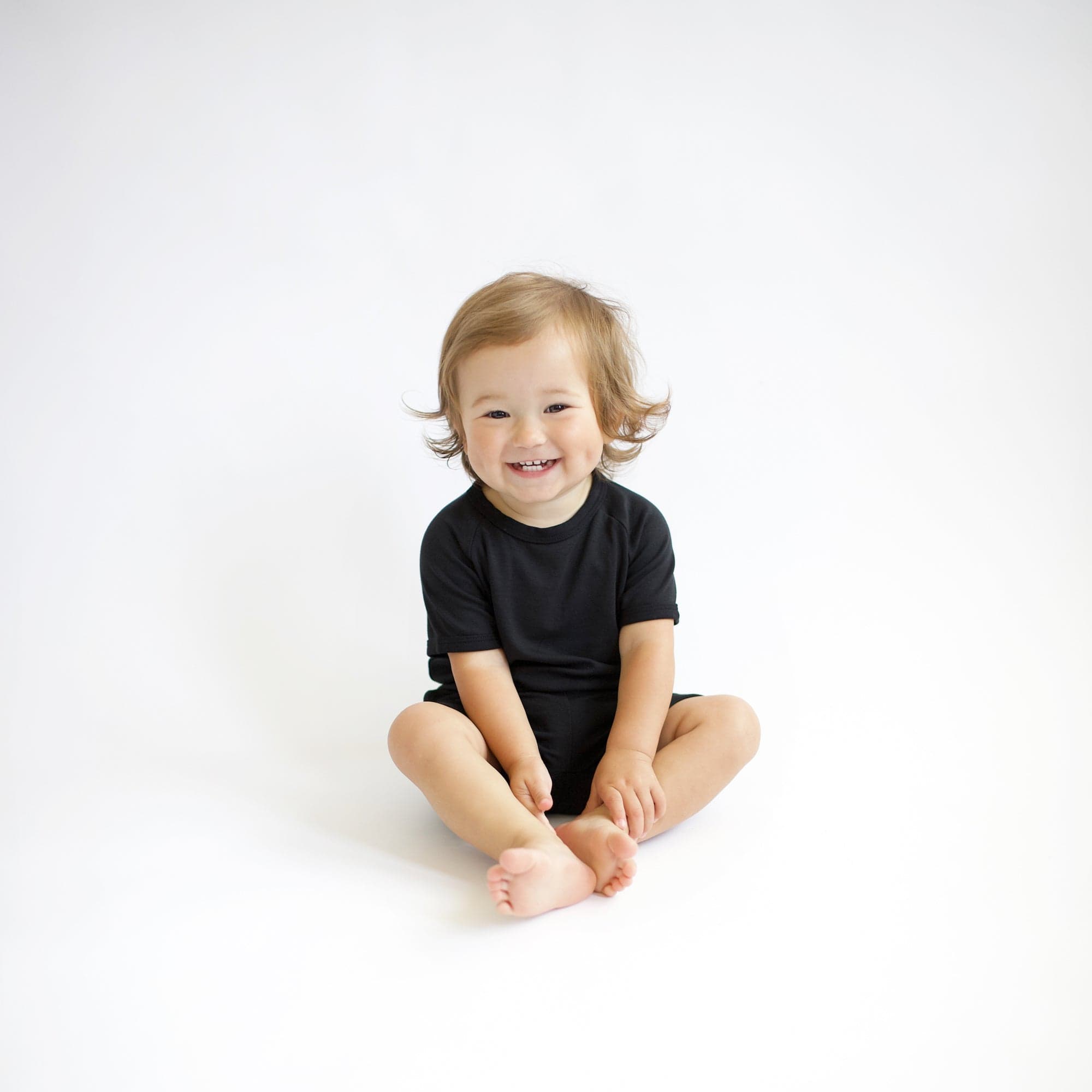 Kyte Baby Bamboo Jersey Short Sleeve Jogger Set Bamboo Jersey Short Sleeve Jogger Set in Midnight