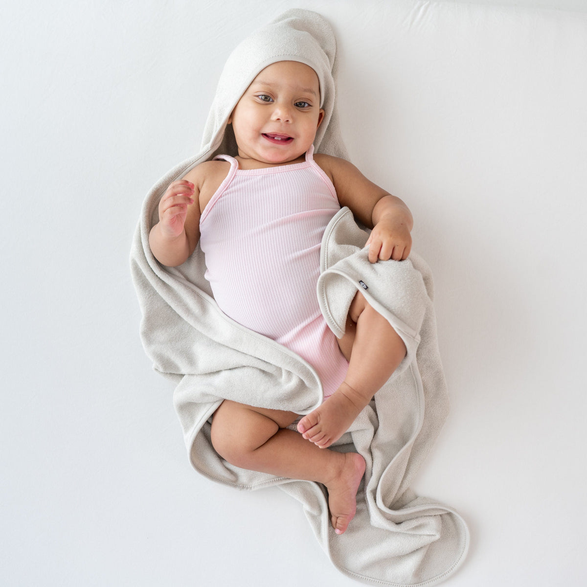 Kyte Baby Hooded Bath Towel Oat / Infant Hooded Bath Towel in Oat
