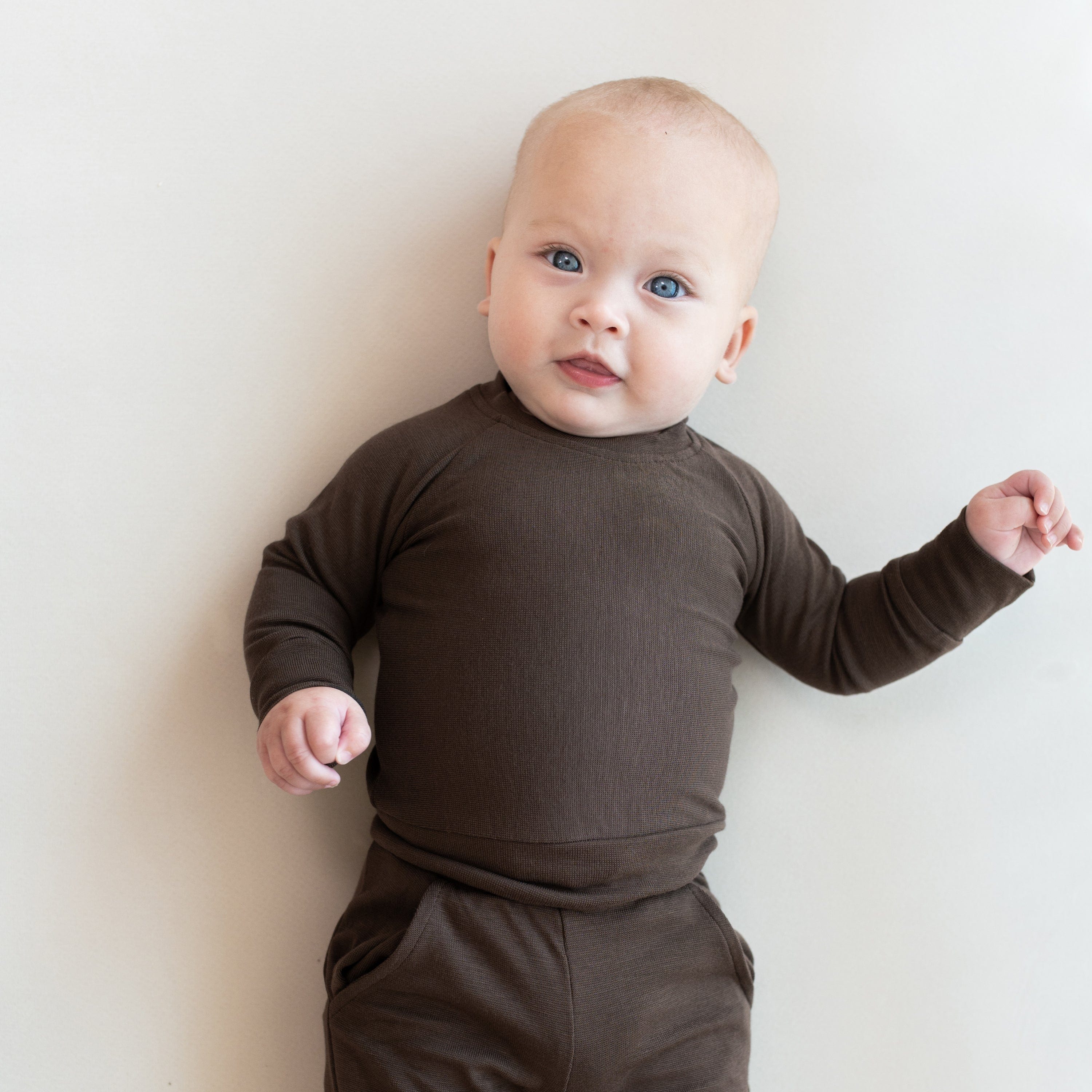 Kyte Baby Jogger Set Bamboo Jersey Jogger Set in Espresso