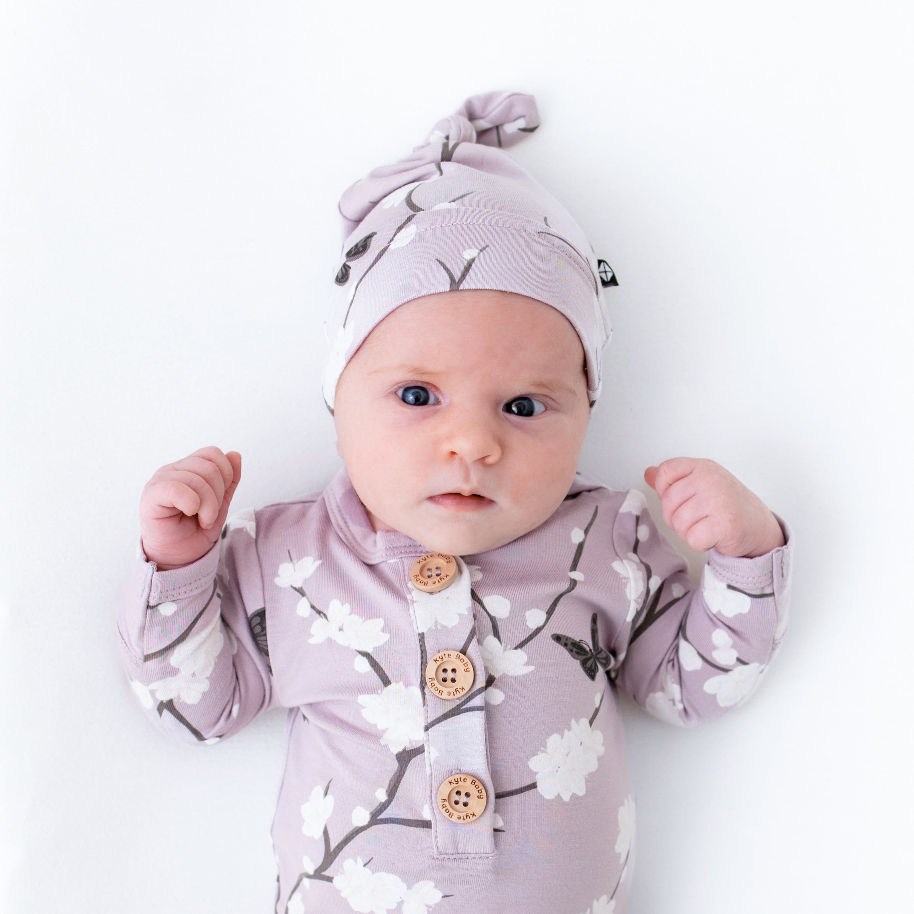 Kyte Baby Knotted Gown with Hat Set Knotted Gown with Hat Set in Cherry Blossom