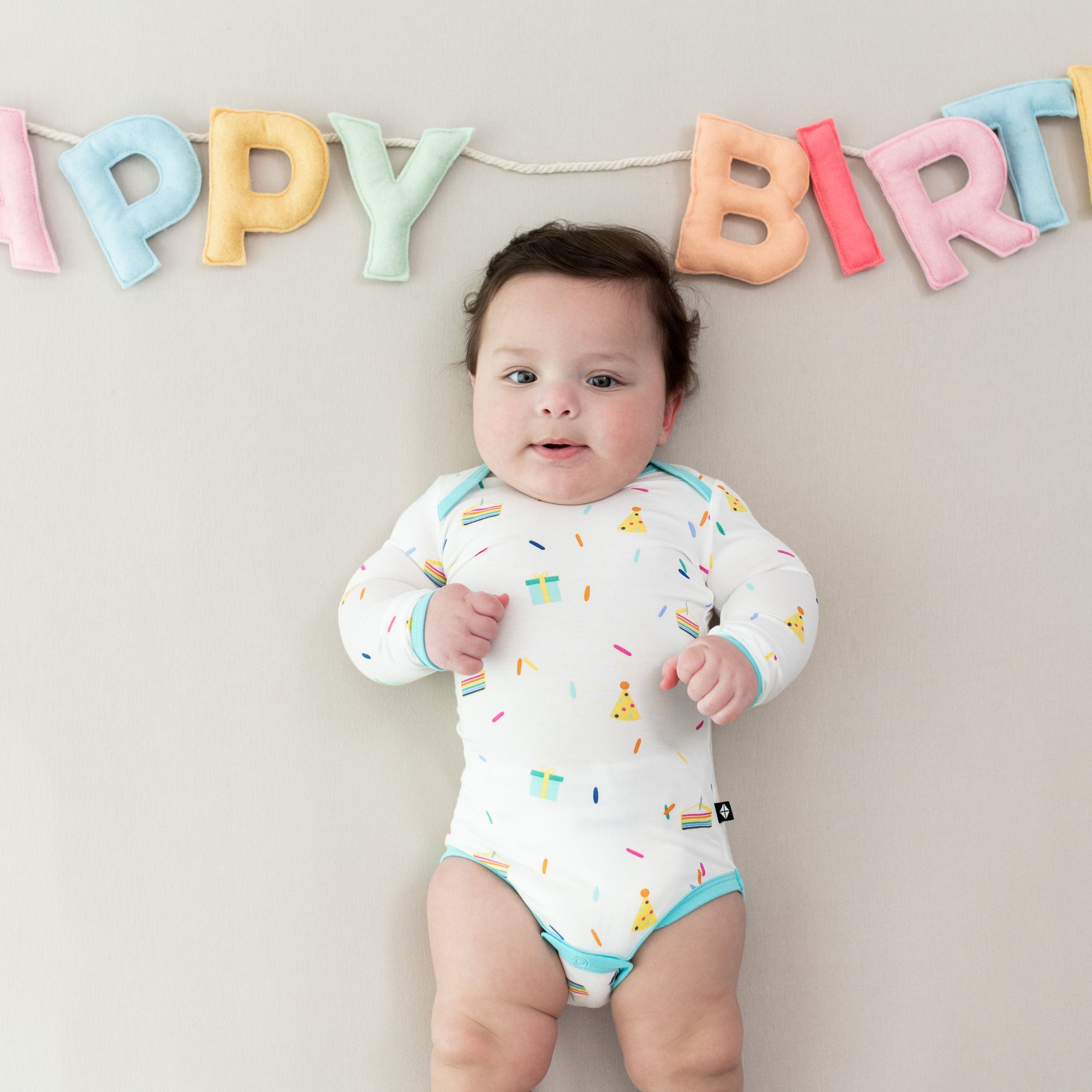 Kyte Baby Long Sleeve Bodysuits Long Sleeve Bodysuit in Cloud Party