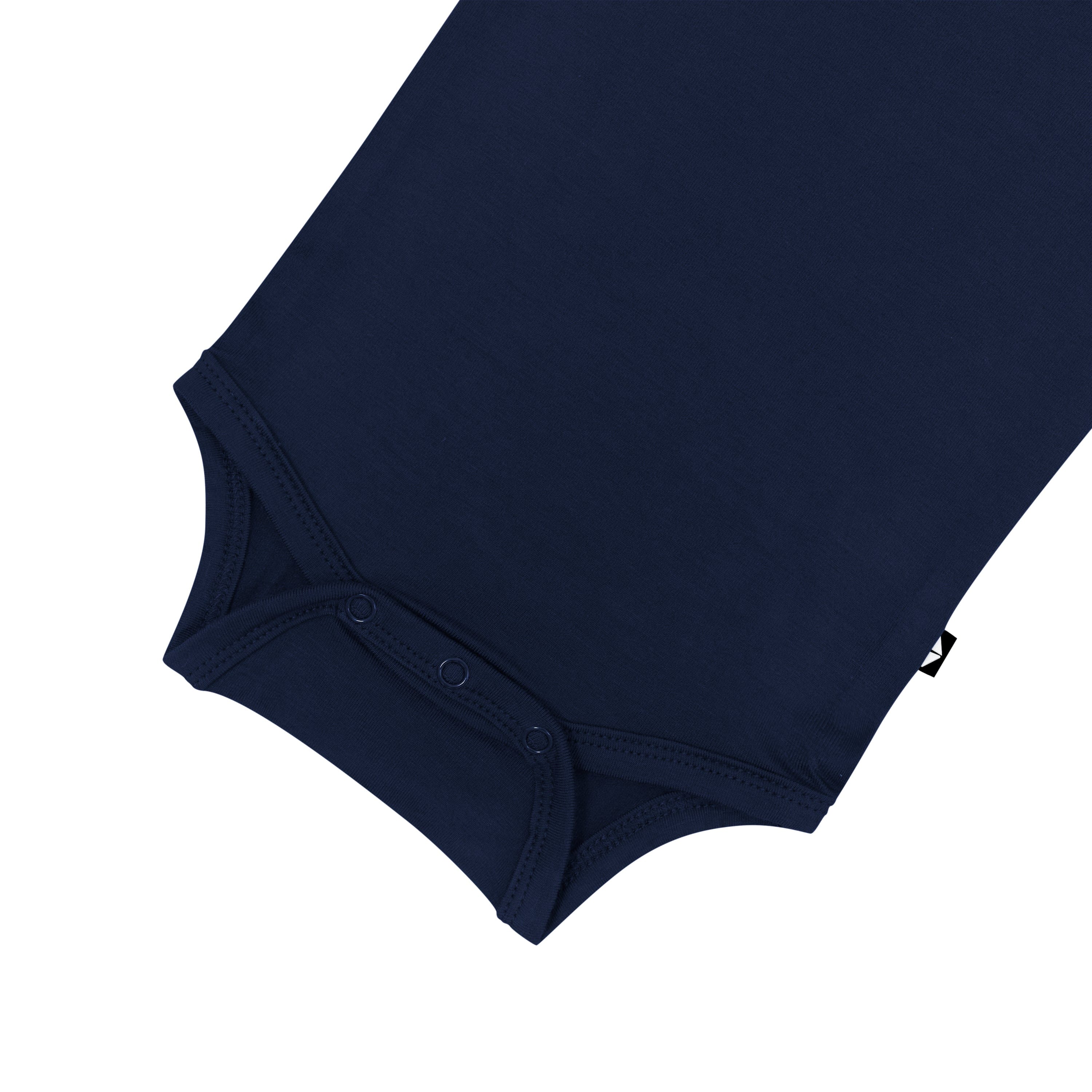 Close up of snaps on Kyte Baby Short Sleeve Bodysuits Bodysuit in Navy