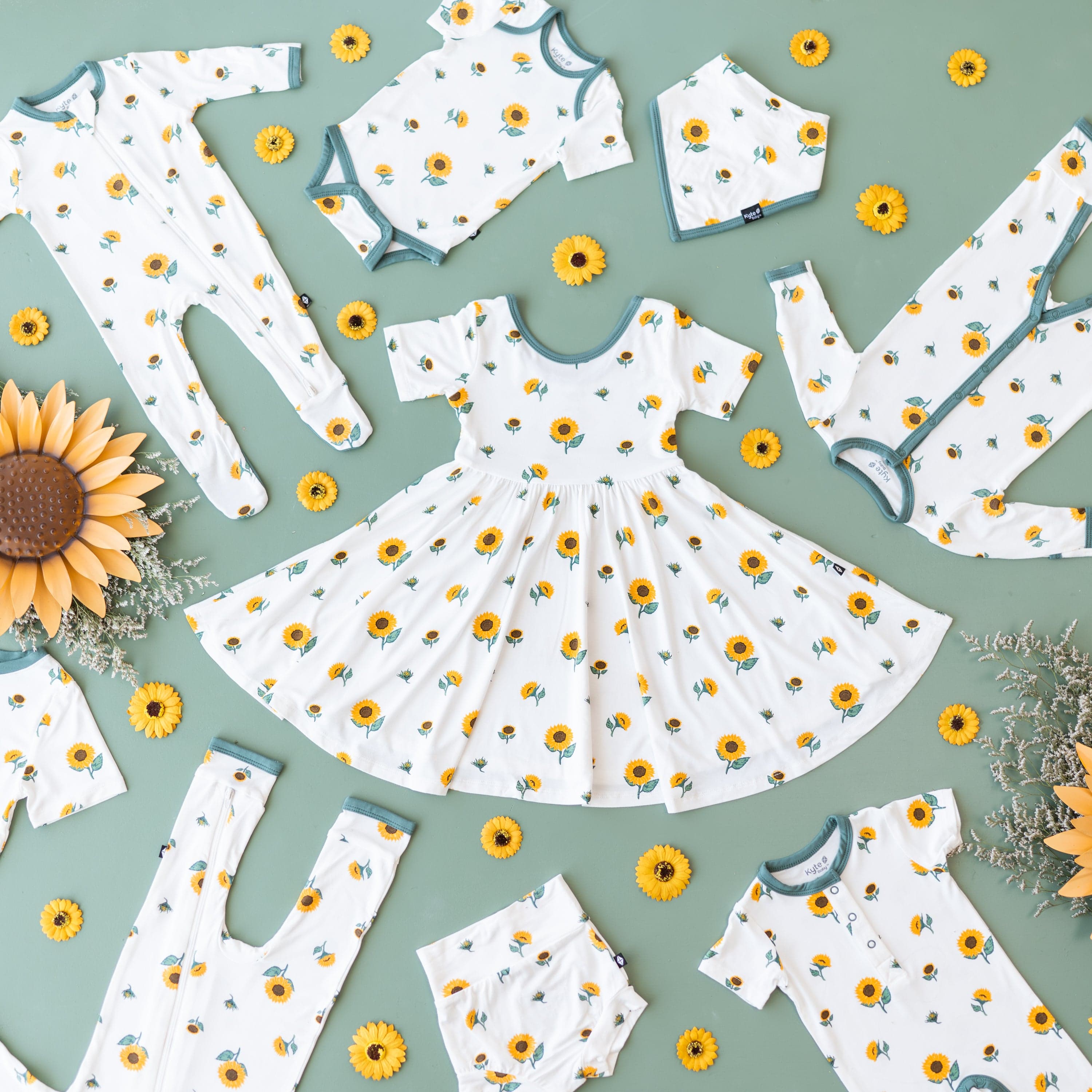 Kyte Baby Short Sleeve Rompers Short Sleeve Romper in Sunflower