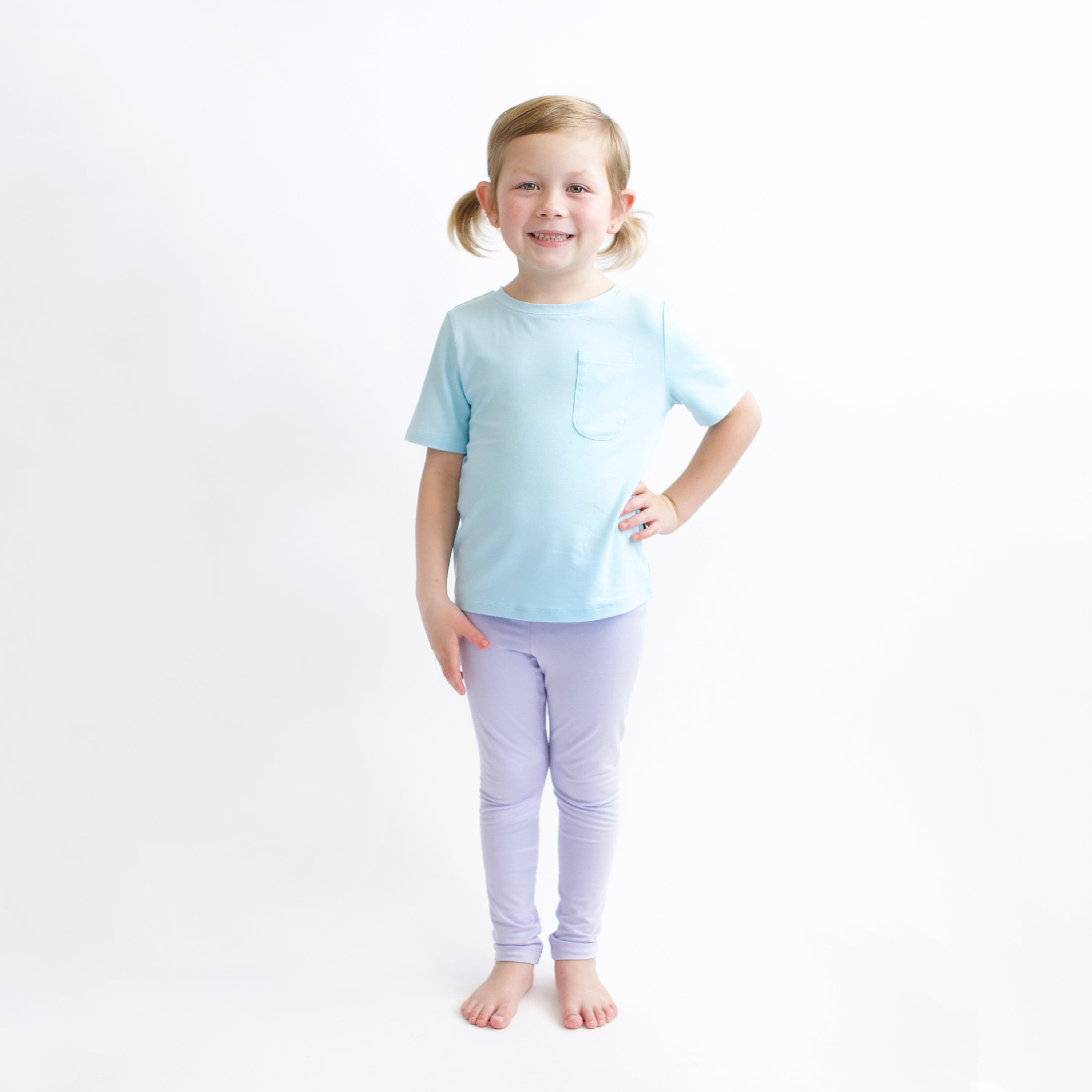 Kyte Baby Short Sleeve Toddler Unisex Tee Toddler Crew Neck Tee in Powder