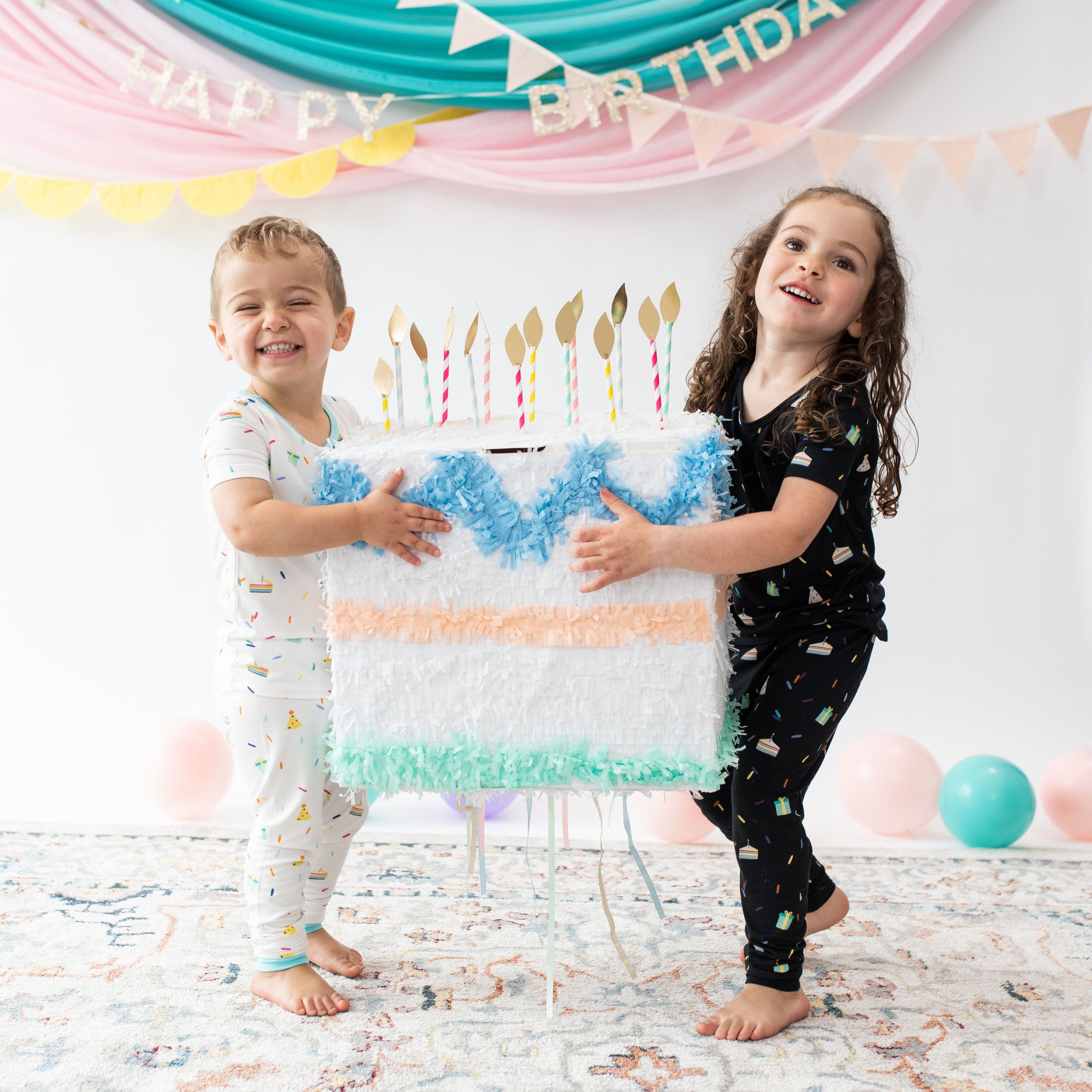 Kyte Baby Short Sleeve with Pants Pajama Short Sleeve with Pants Pajamas in Cloud Party
