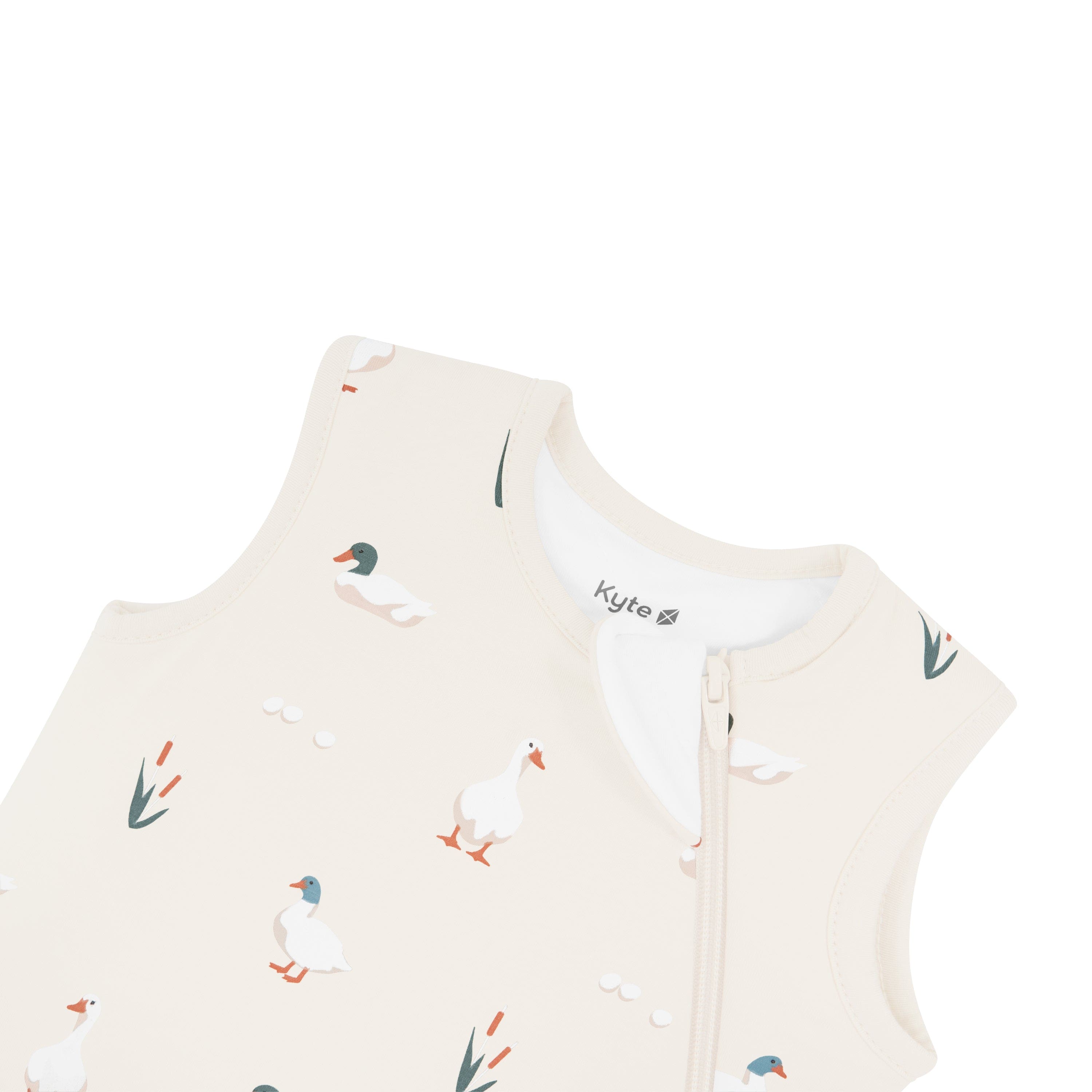 Zipper garage on Kyte Baby Sleep Bag in Duck 1.0