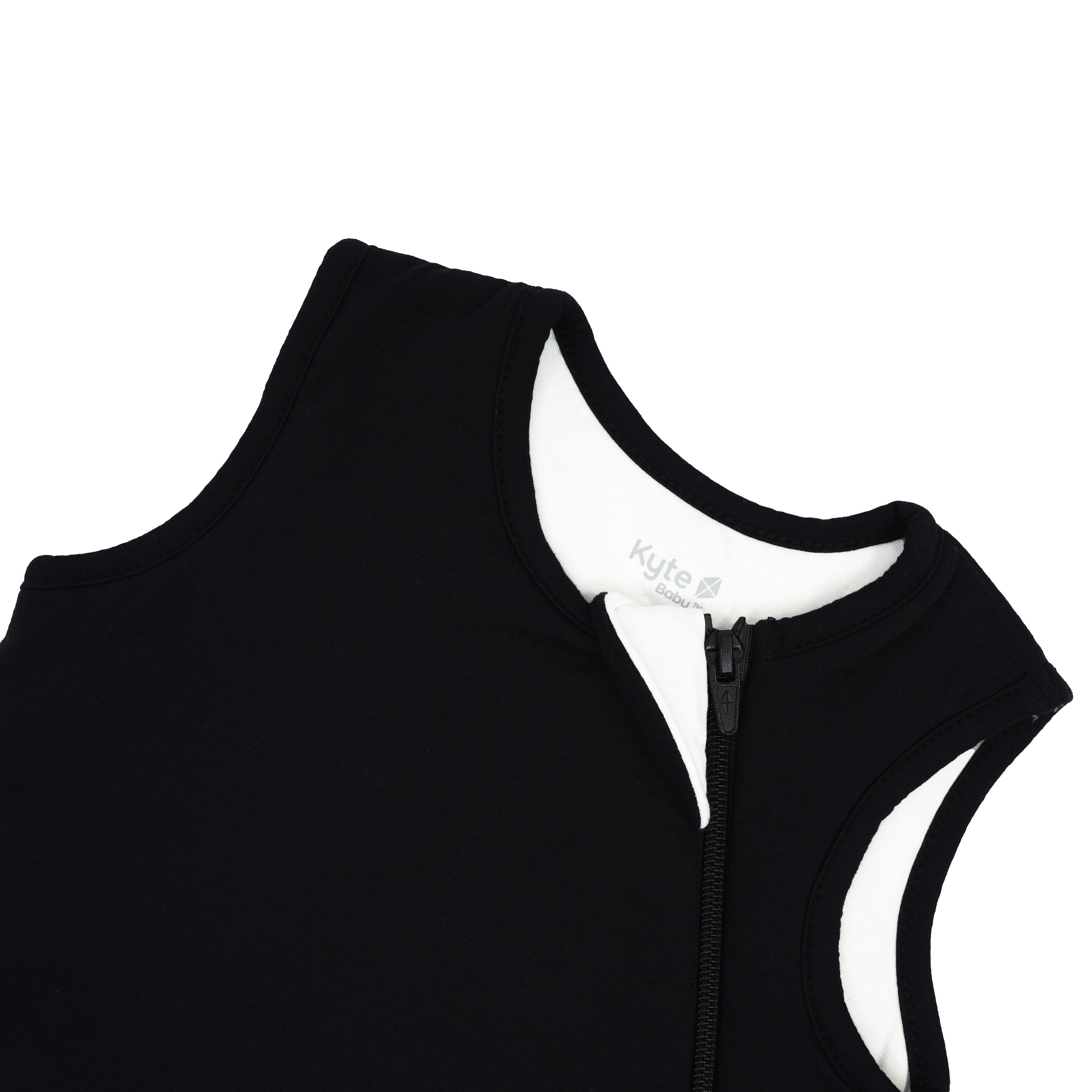 Close up of zipper garage on the Kyte Baby Sleep Bag in Midnight 1.0