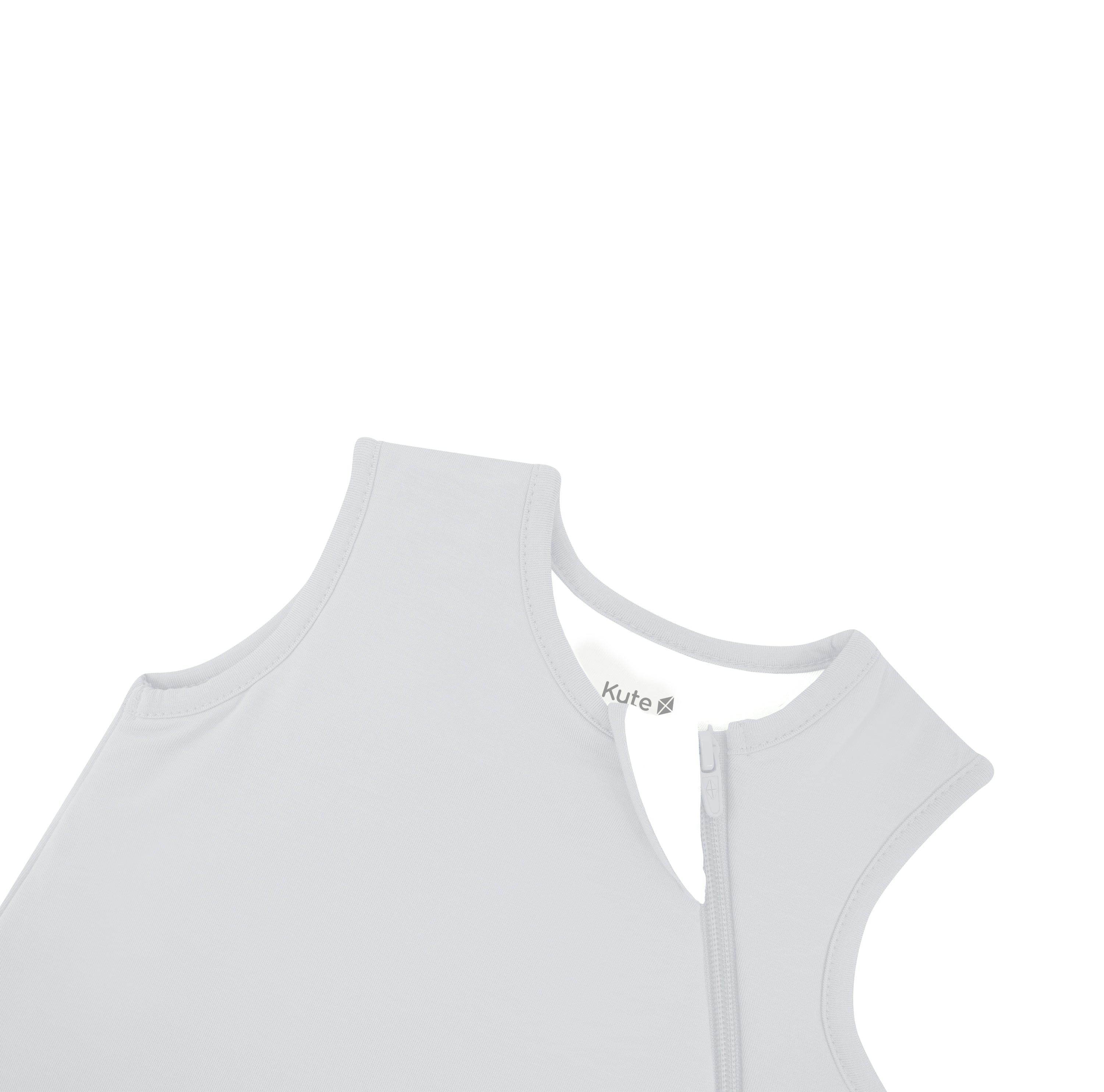 Close up of zipper garage on Kyte Baby Sleep Bag in Storm 1.0