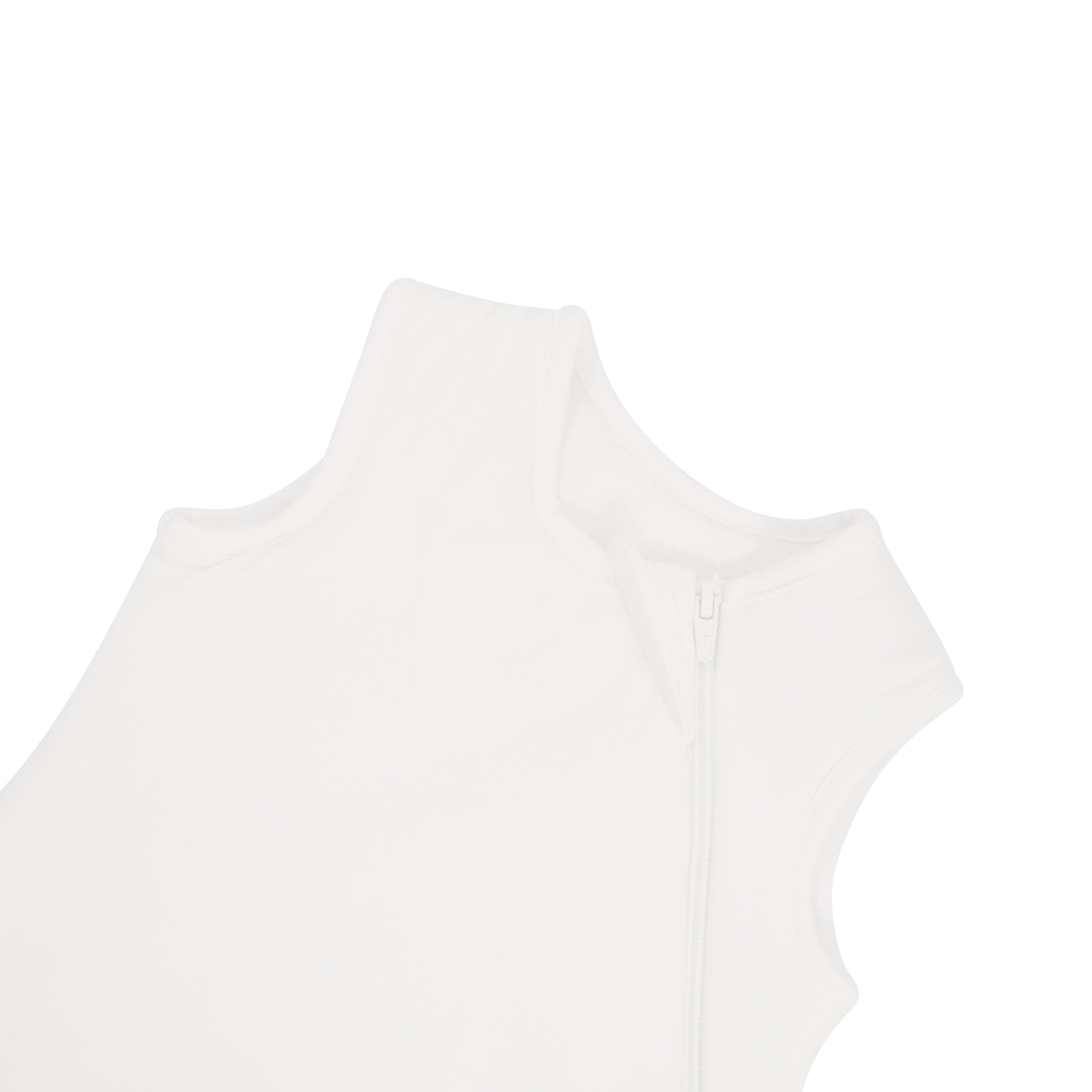 Zipper garage on Kyte Baby Sleep Bag in Cloud 2.5