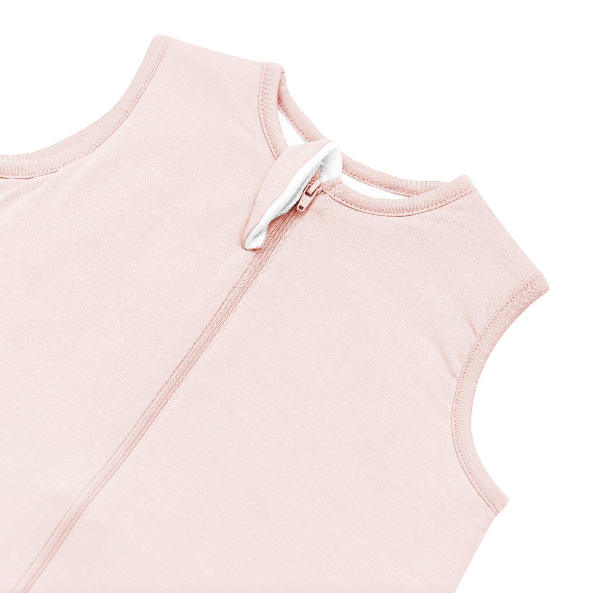 Zipper garage on Kyte Baby Sleep Bag Walker in Blush 0.5
