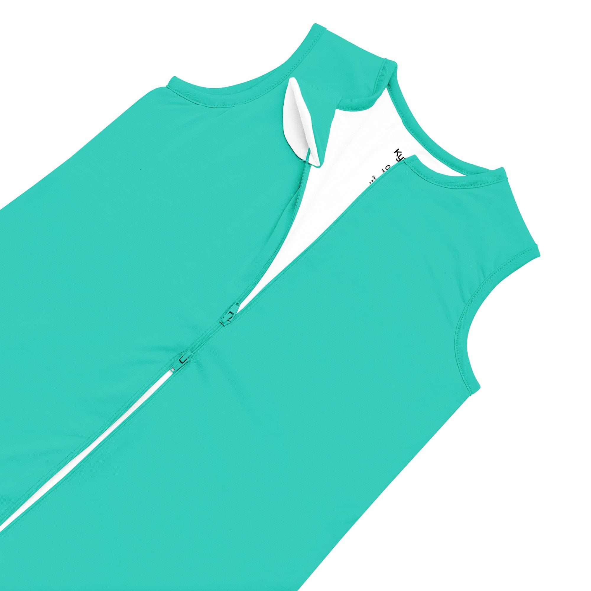 Dual zipper shown on the Sleep Bag Walker in Caribbean 0.5