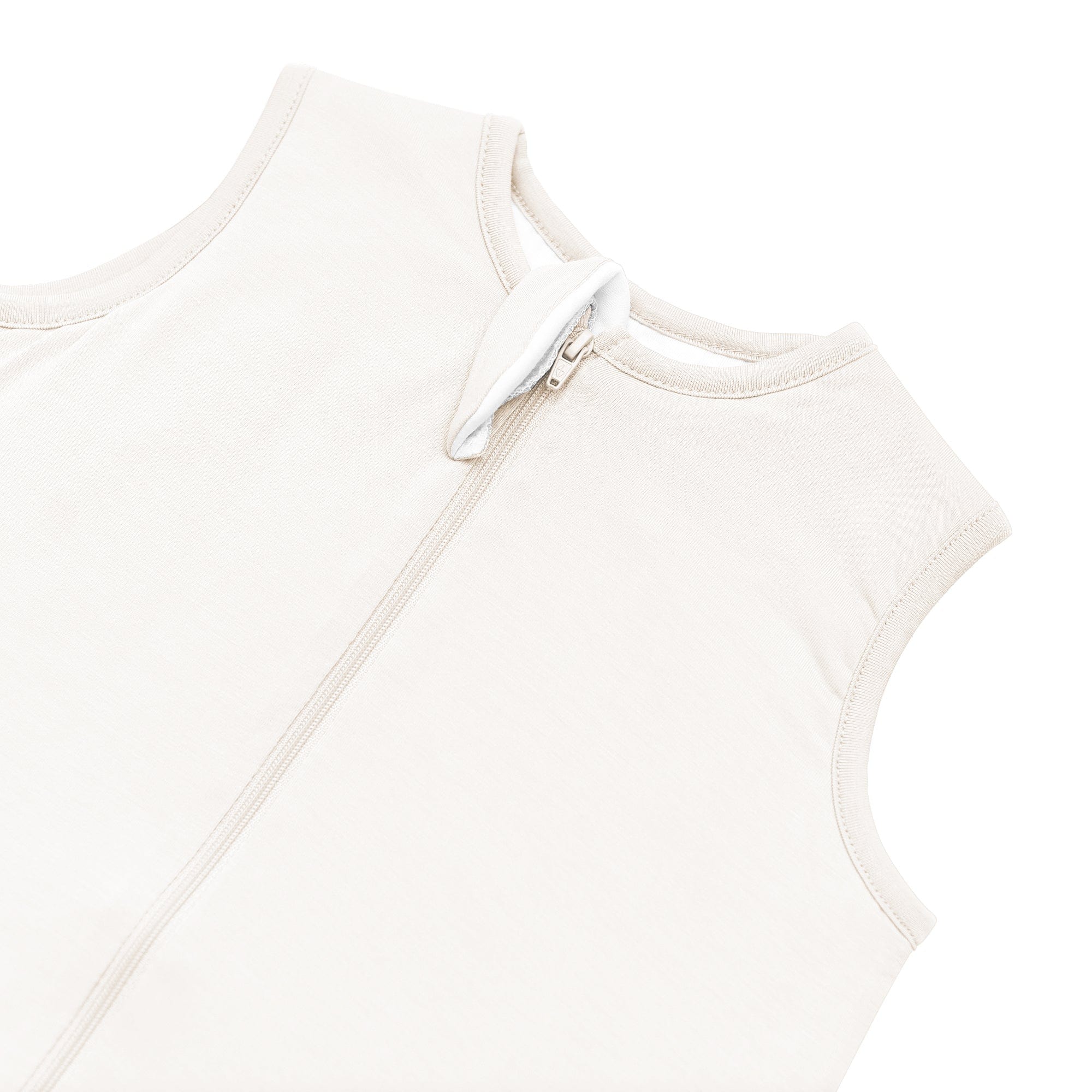 Zipper garage on bamboo Kyte Baby Sleep Bag Walker in Cloud 0.5