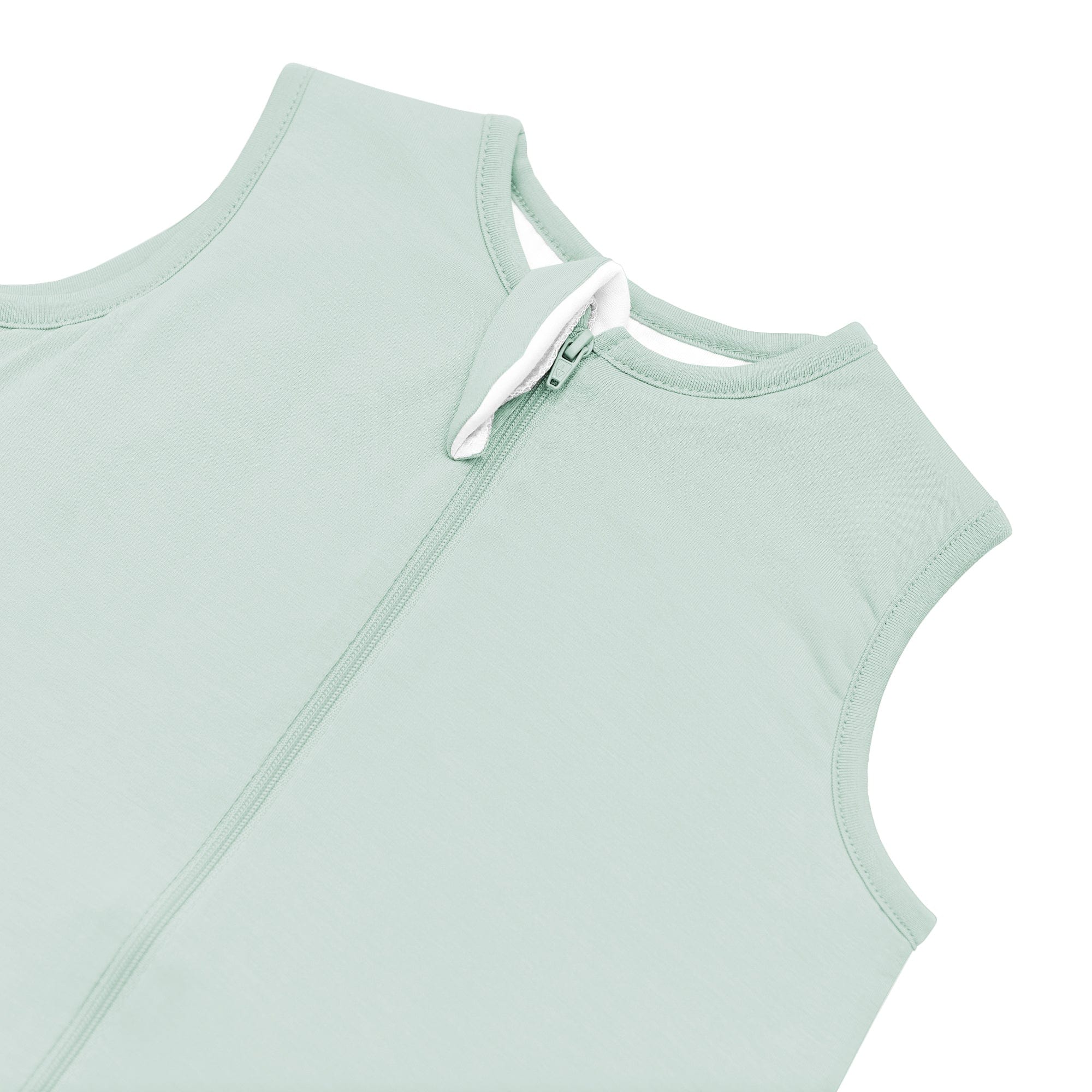 Zipper garage on bamboo Kyte Baby Sleep Bag Walker in Sage 0.5