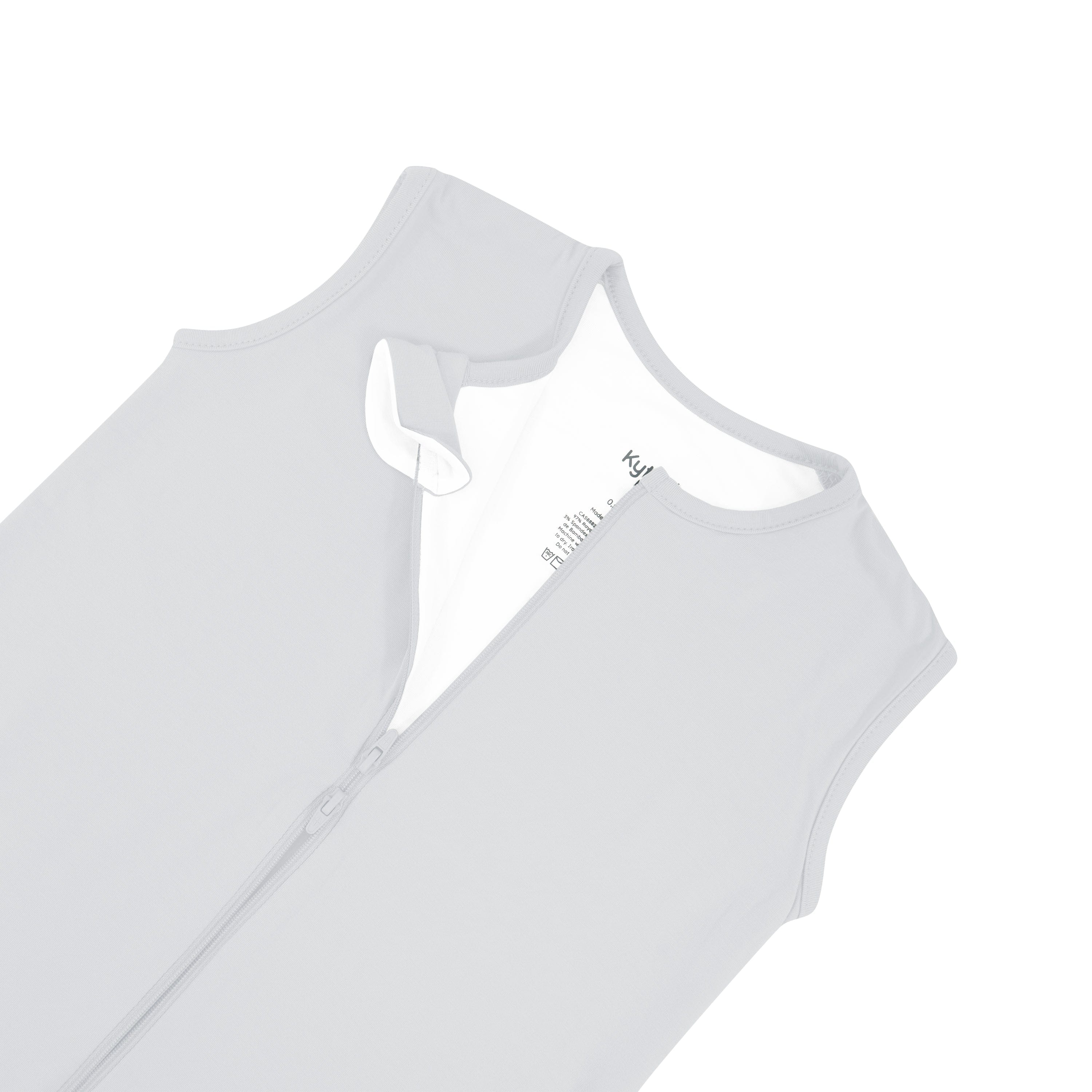 Dual zipper on Kyte Baby Sleep Bag Walker in Storm 0.5