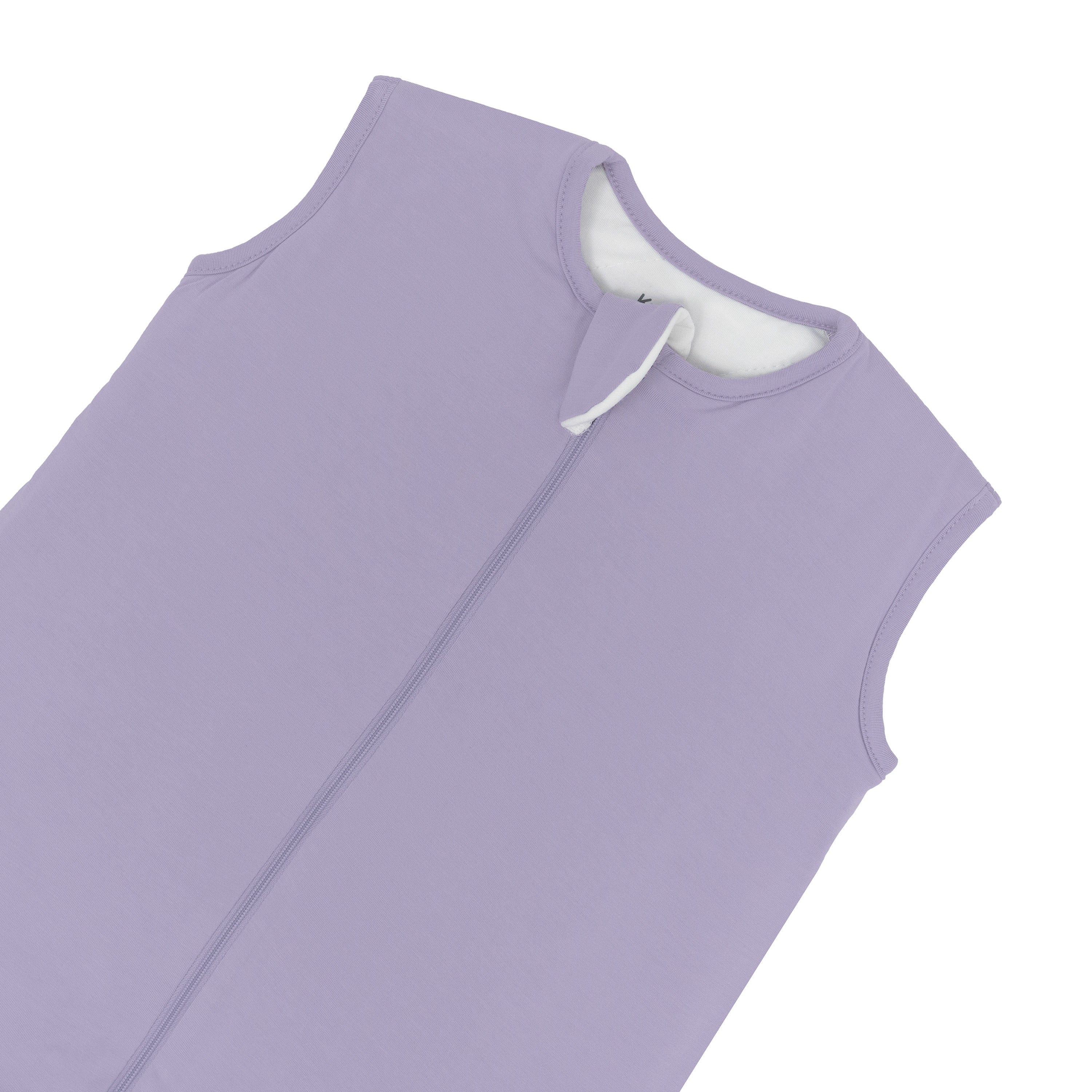 Zipper garage on the Sleep Bag Walker in Taro 1.0