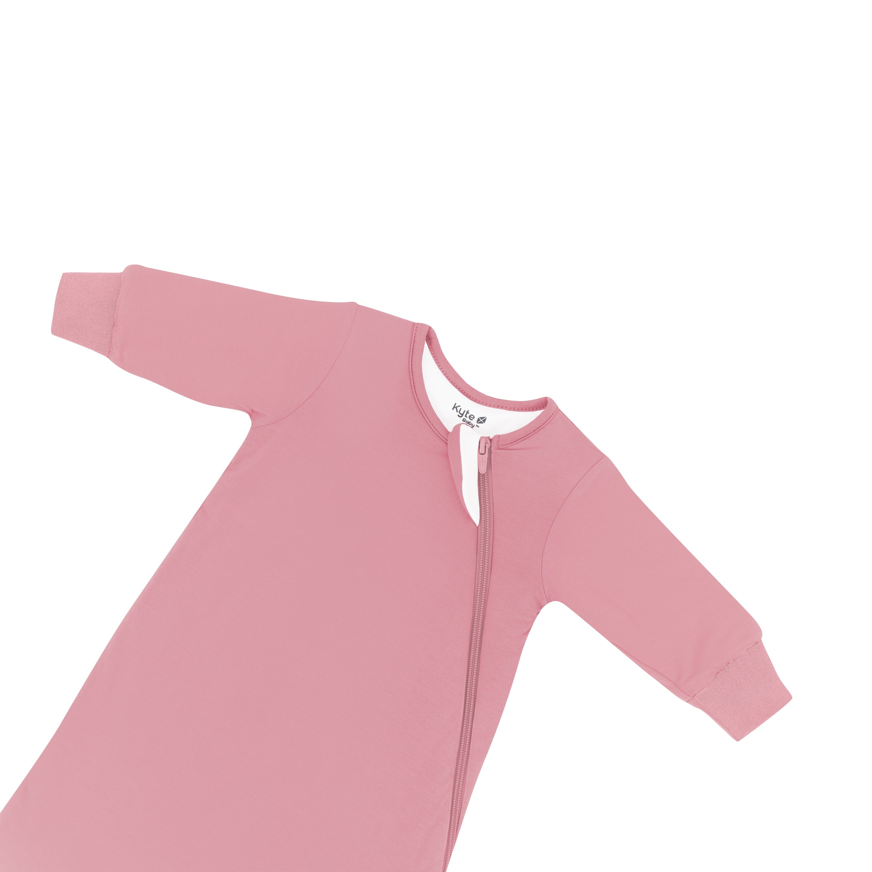 Zipper garage on the Slumber Bag in Apple Blossom