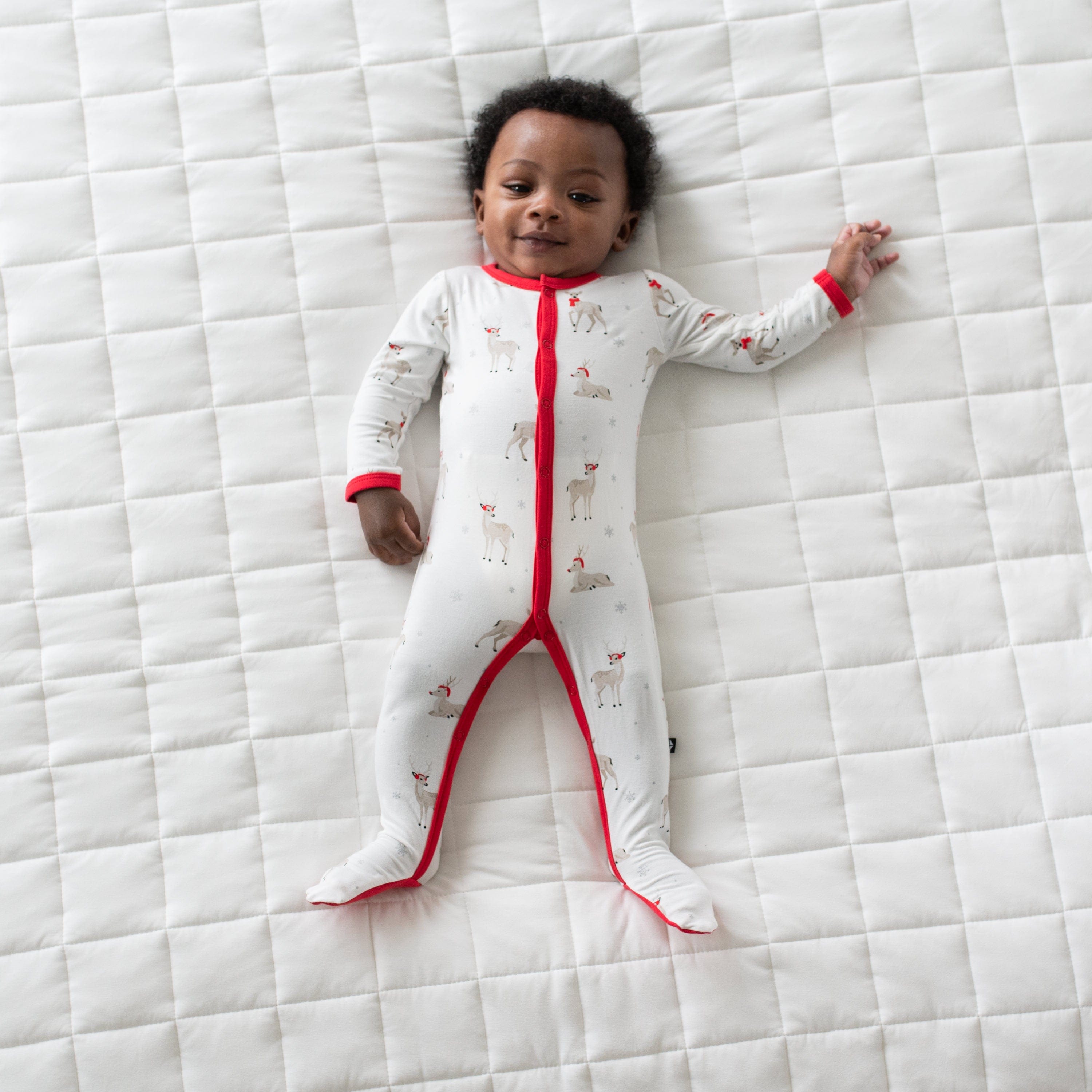 Kyte Baby Snap Footies Footie in Cloud Deer