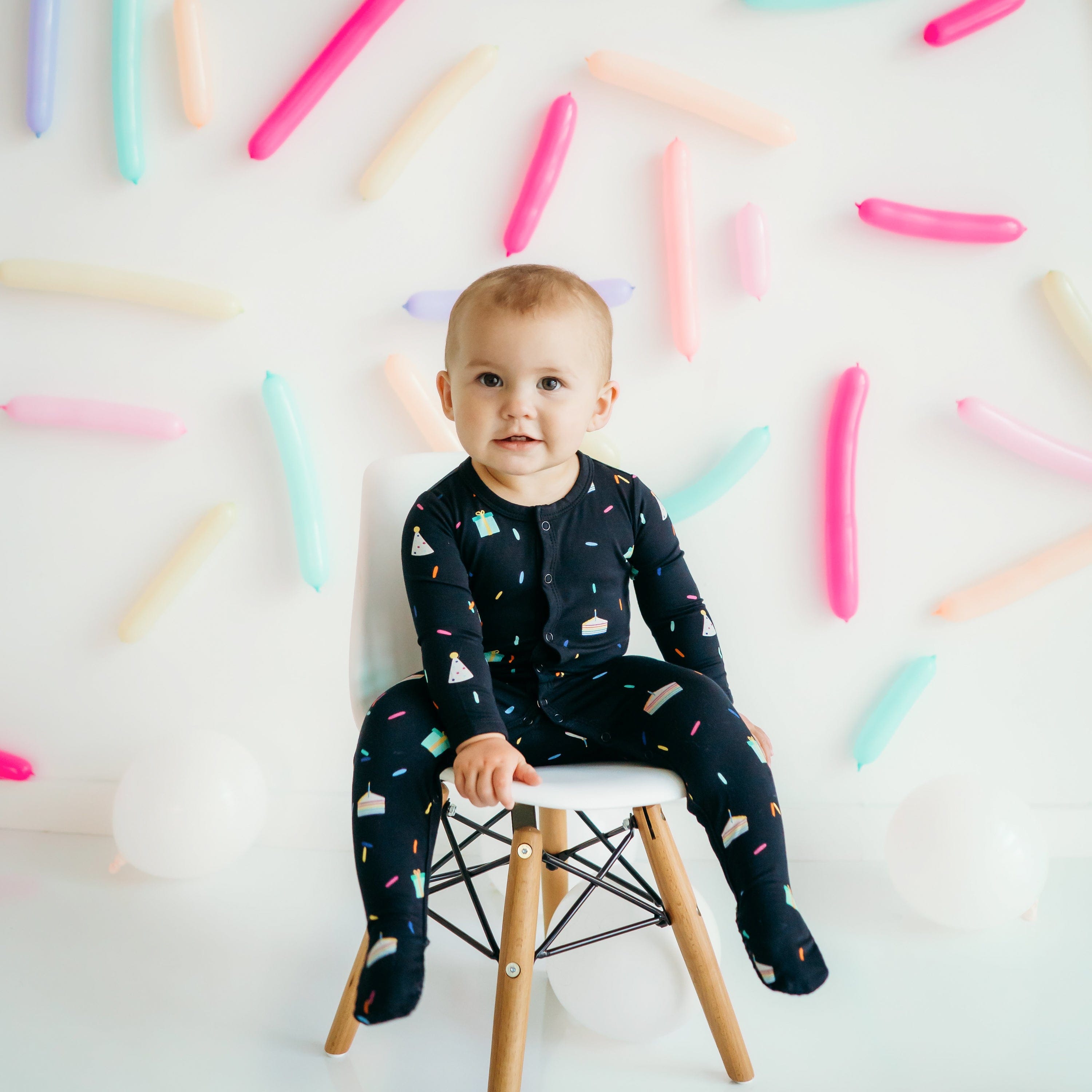 Kyte Baby Snap Footies Footie in Midnight Party