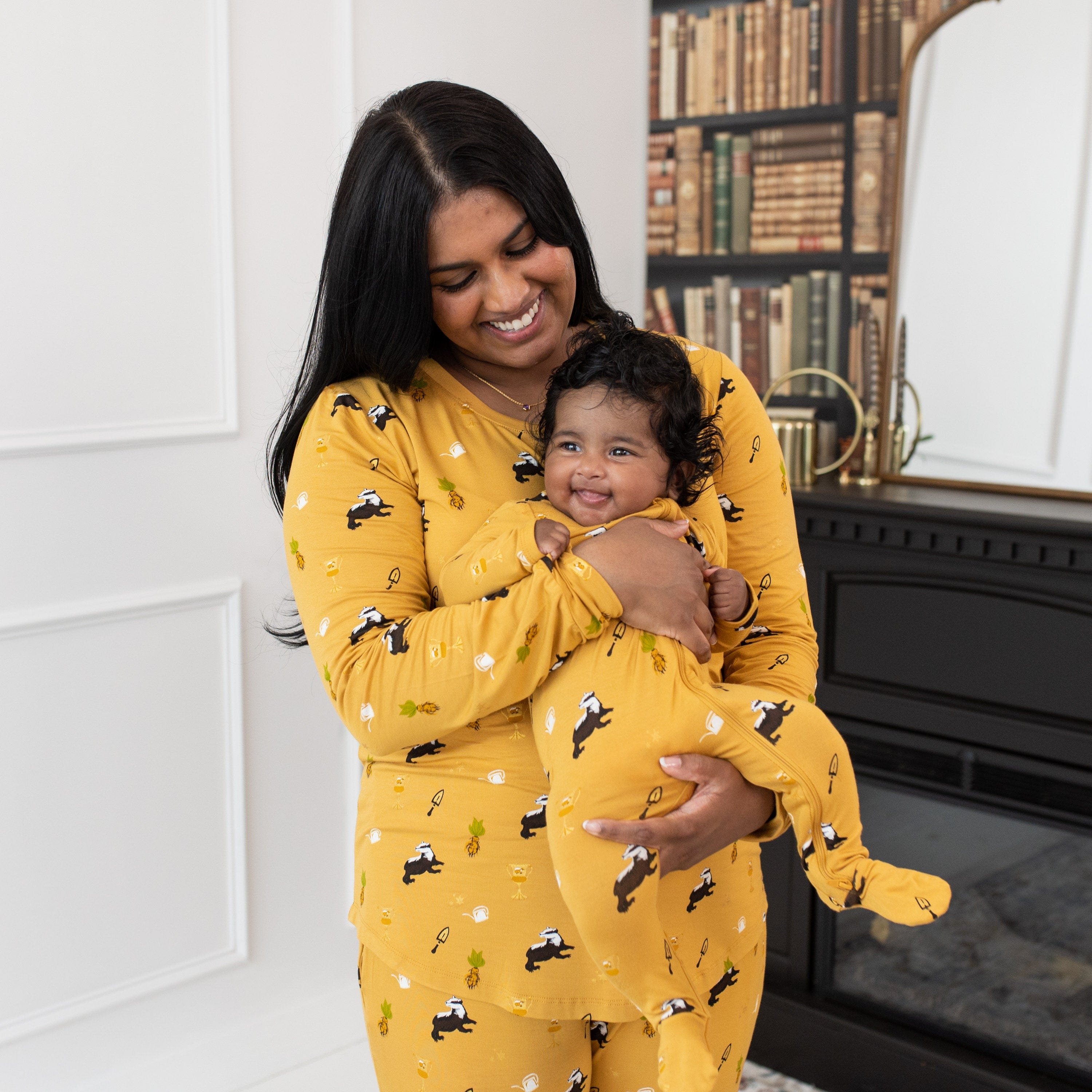 Kyte BABY Women's Jogger Pajama Set Women's Jogger Pajama Set in Hufflepuff™