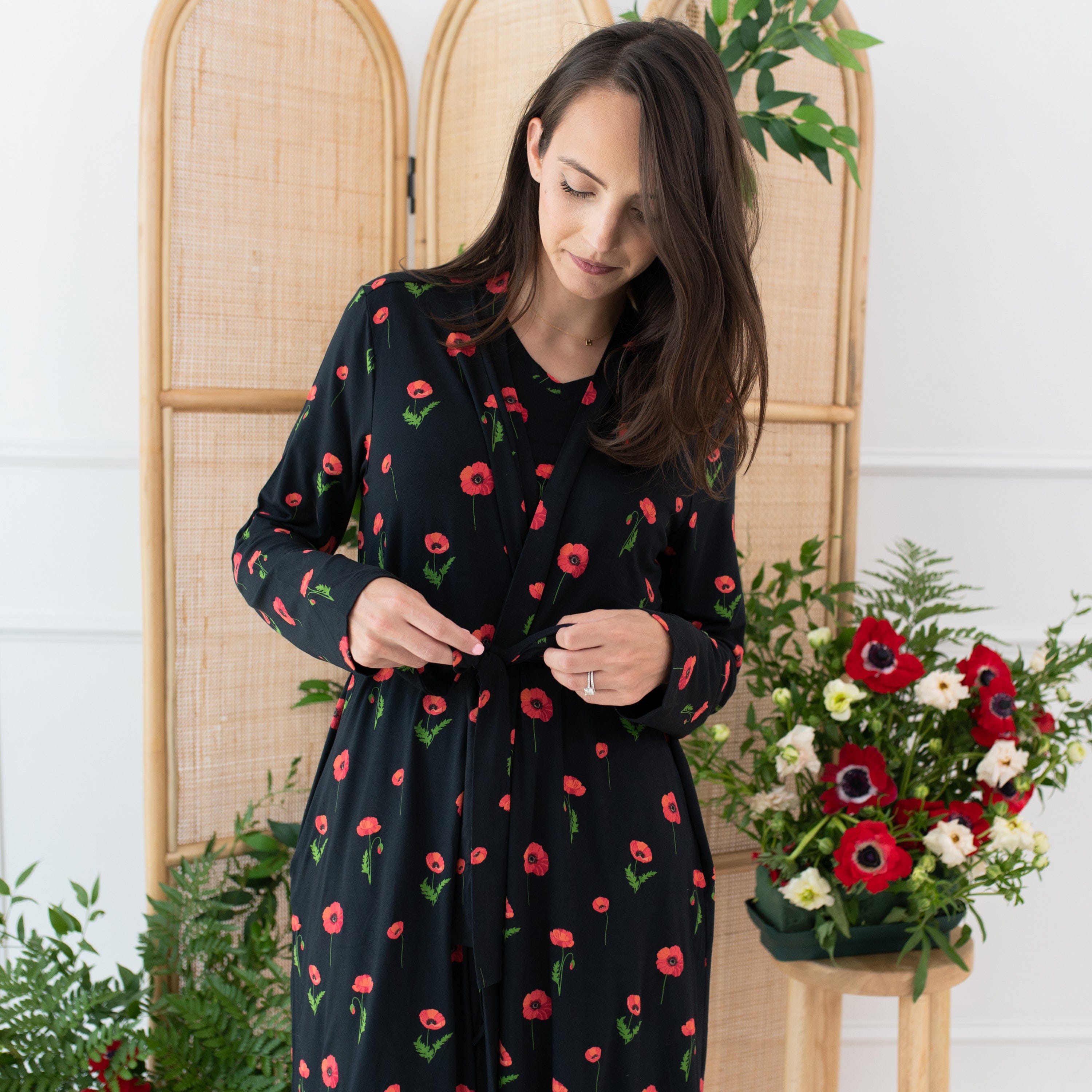 Kyte Baby Women's Lounge Robe Women’s Lounge Robe in Midnight Poppies