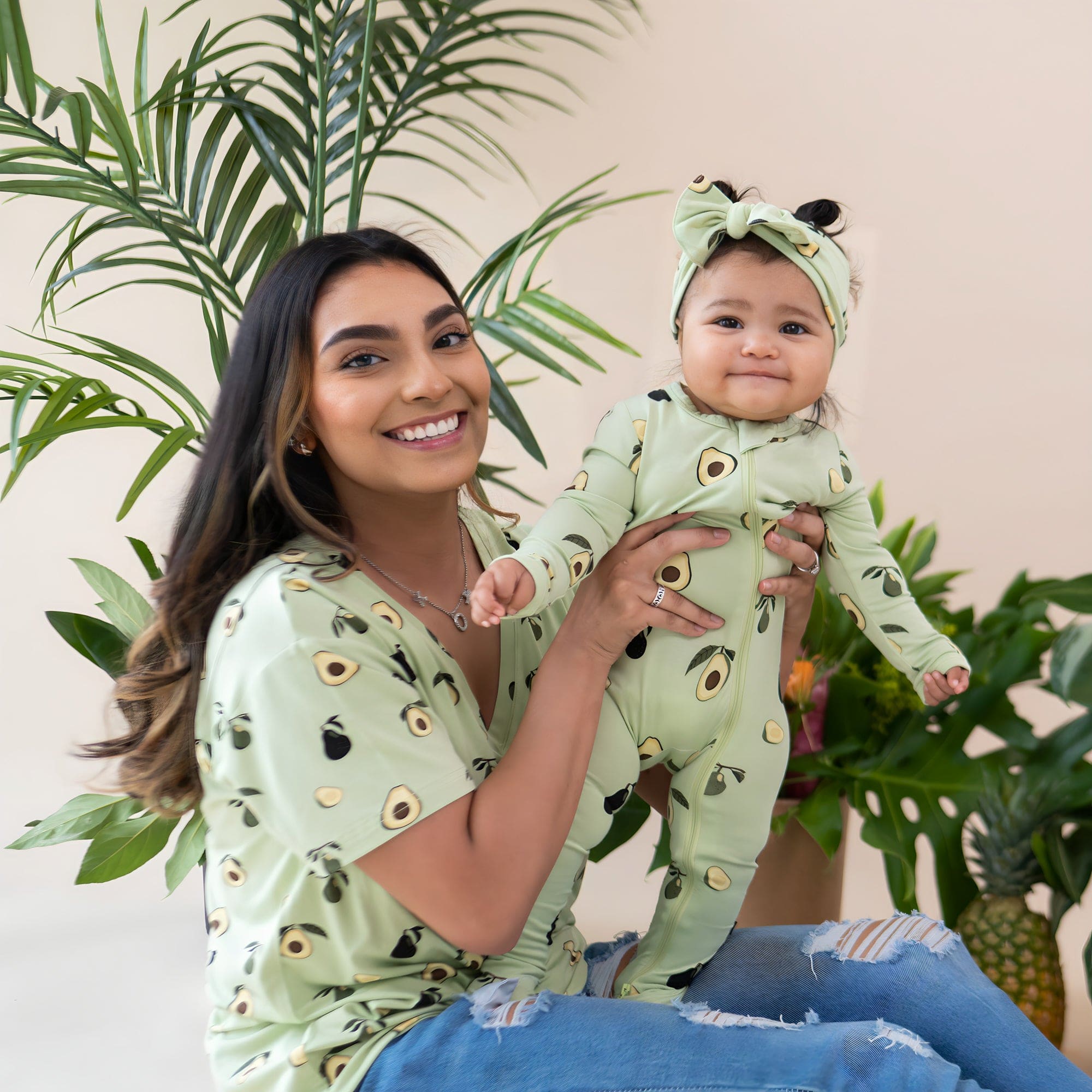 Kyte Baby Women's V-Neck Women’s Relaxed Fit V-Neck in Avocado
