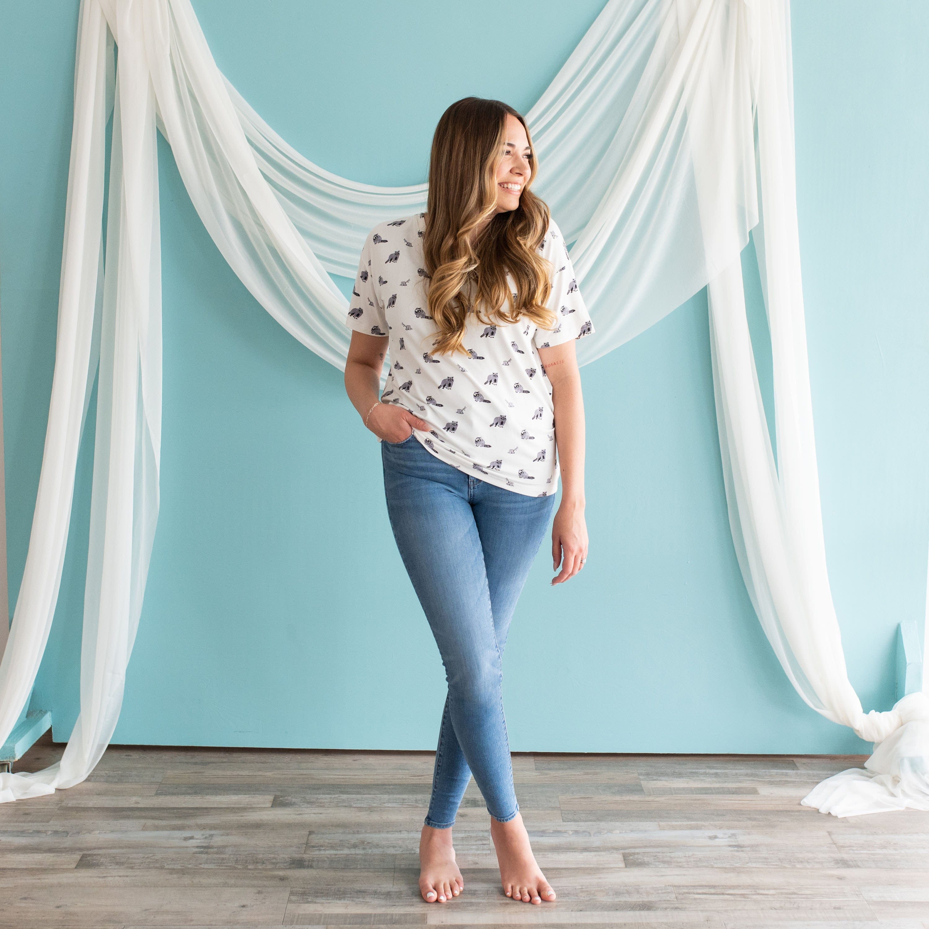 Kyte Baby Women's V-Neck Women’s Relaxed Fit V-Neck in Raccoon