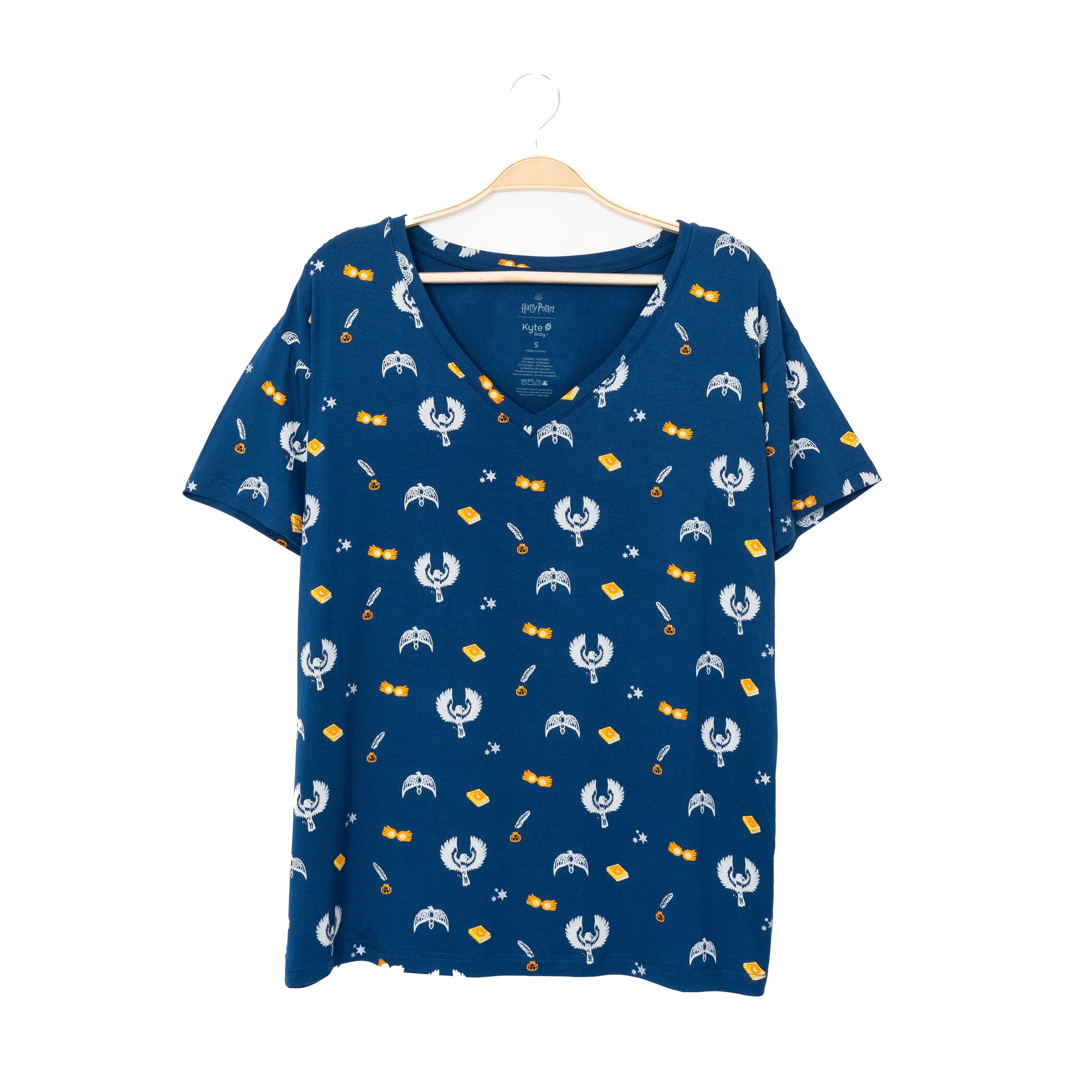 Kyte BABY Women's V-Neck Women’s Relaxed Fit V-Neck in Ravenclaw™